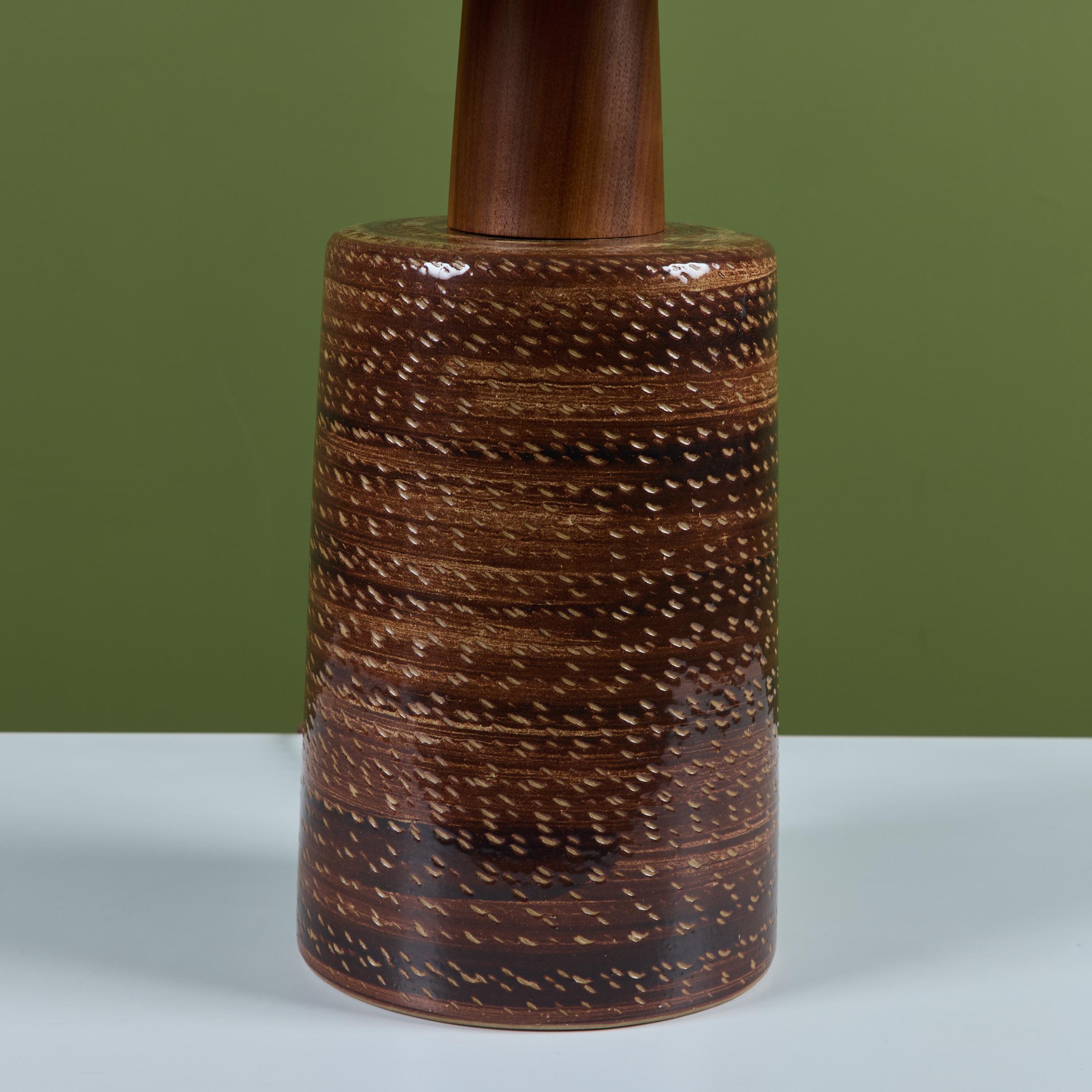 Gordon and Jane Martz Large Scale Brown Ceramic Glazed Table Lamp For Sale 4