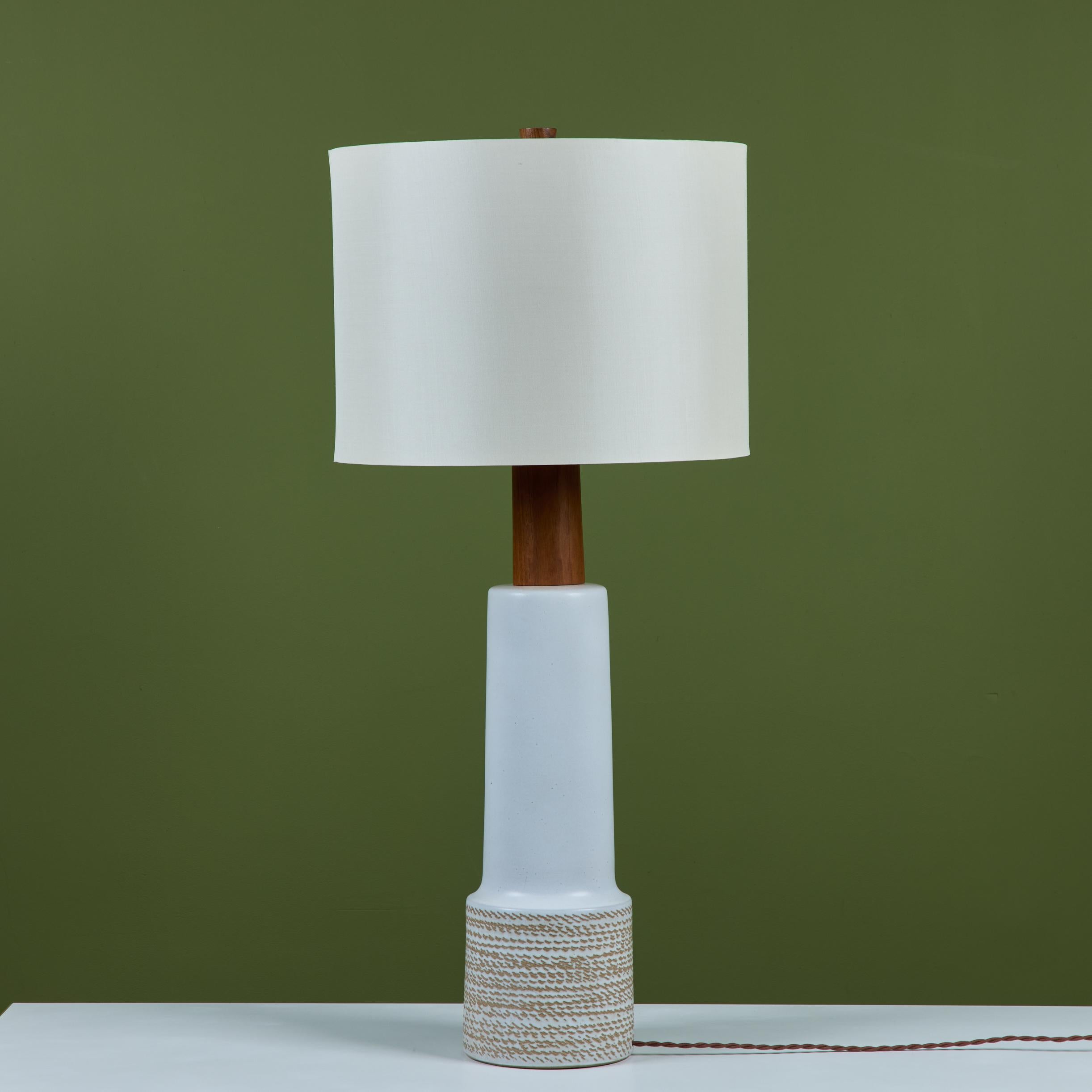Mid-20th Century Gordon and Jane Martz Oversized White Ceramic Table Lamp For Sale