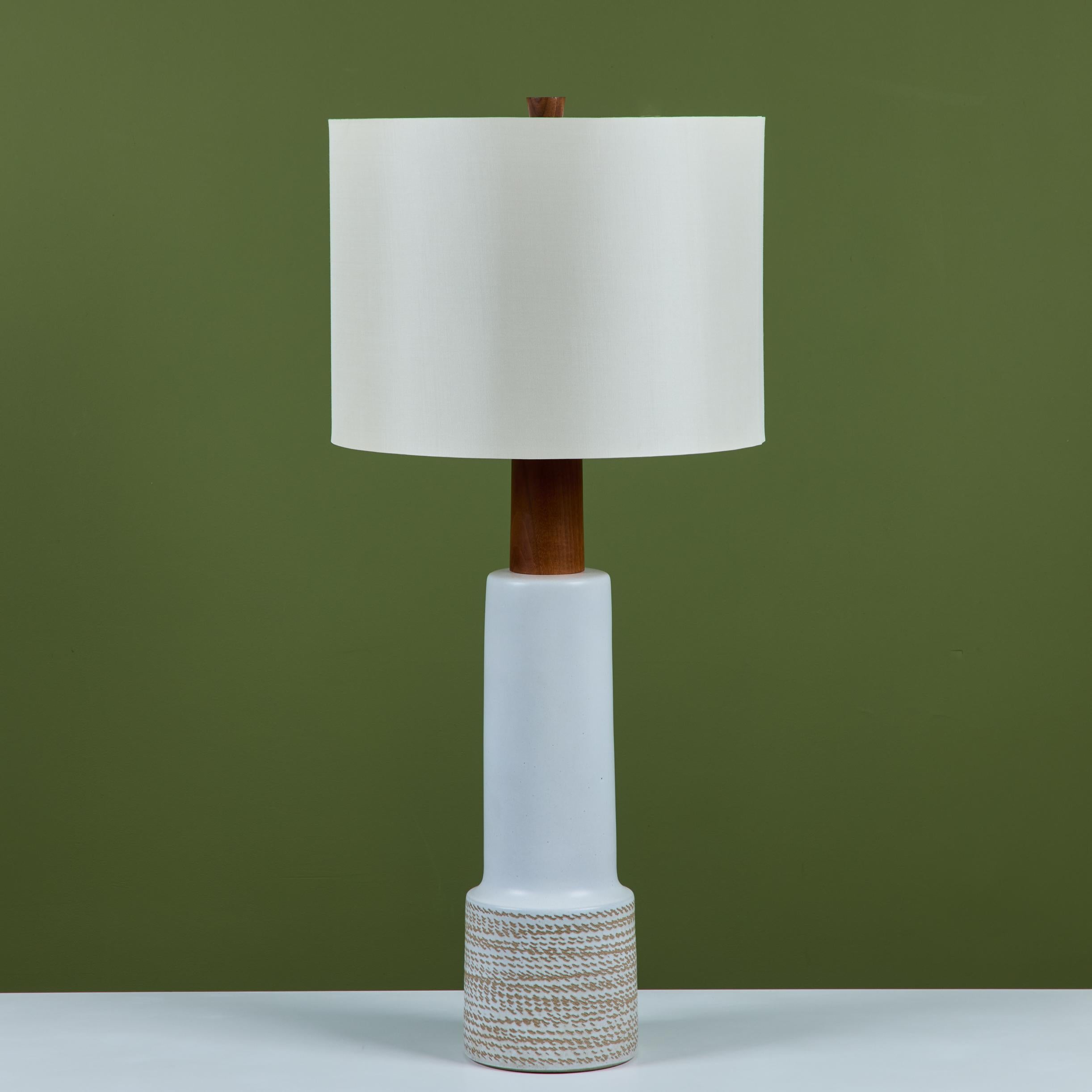 Gordon and Jane Martz Oversized White Ceramic Table Lamp For Sale 1