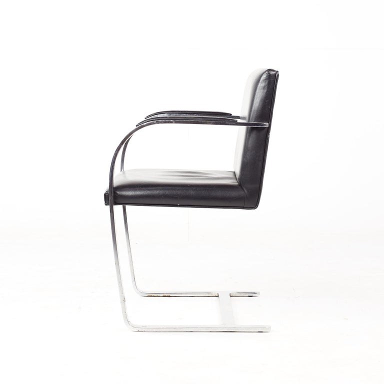 Gordon BRNO Mid-Century Flat Bar Black Leather Chairs, Set of 4 For Sale 4