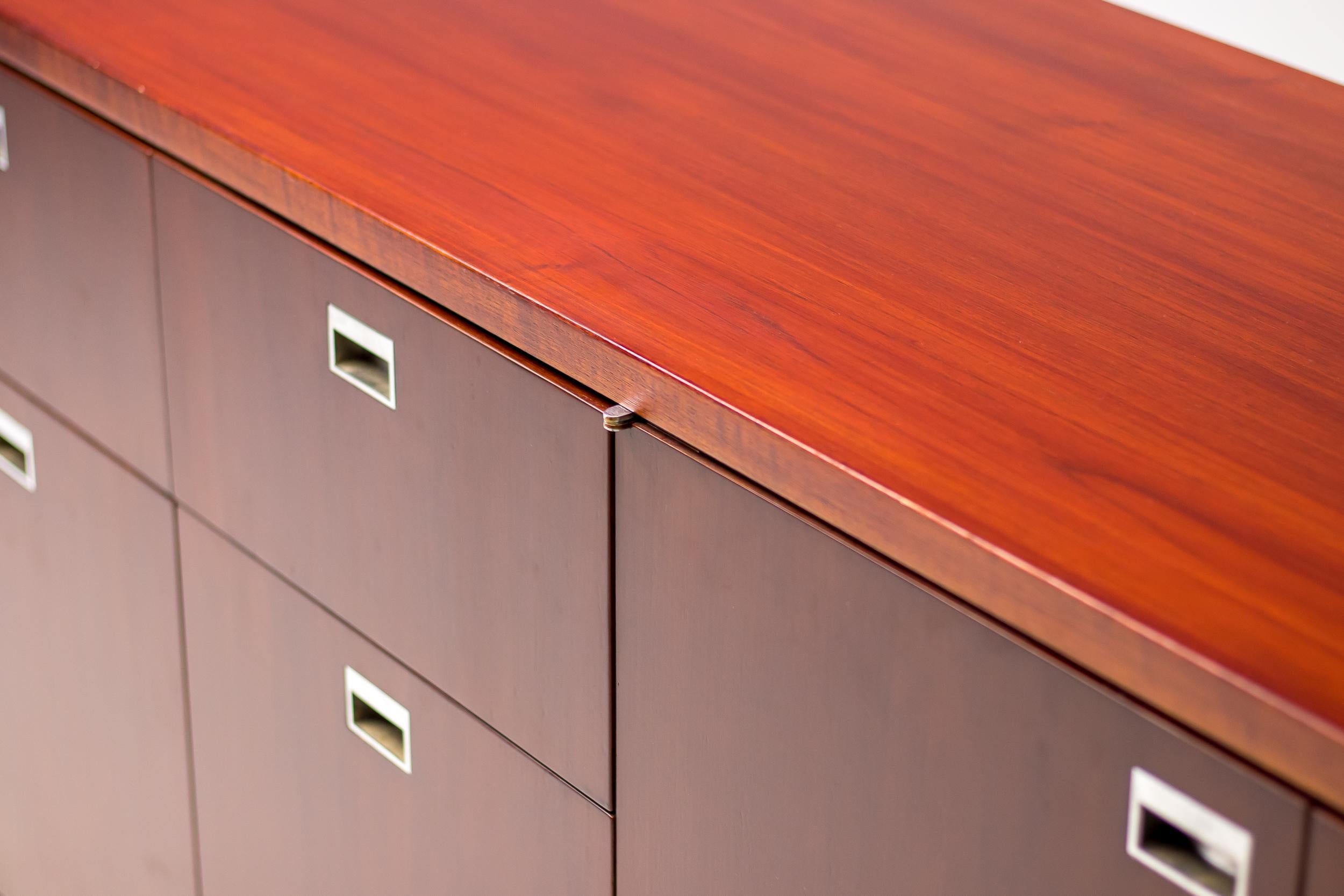 Gordon Bunshaft Credenza Extra Large in vendita 1