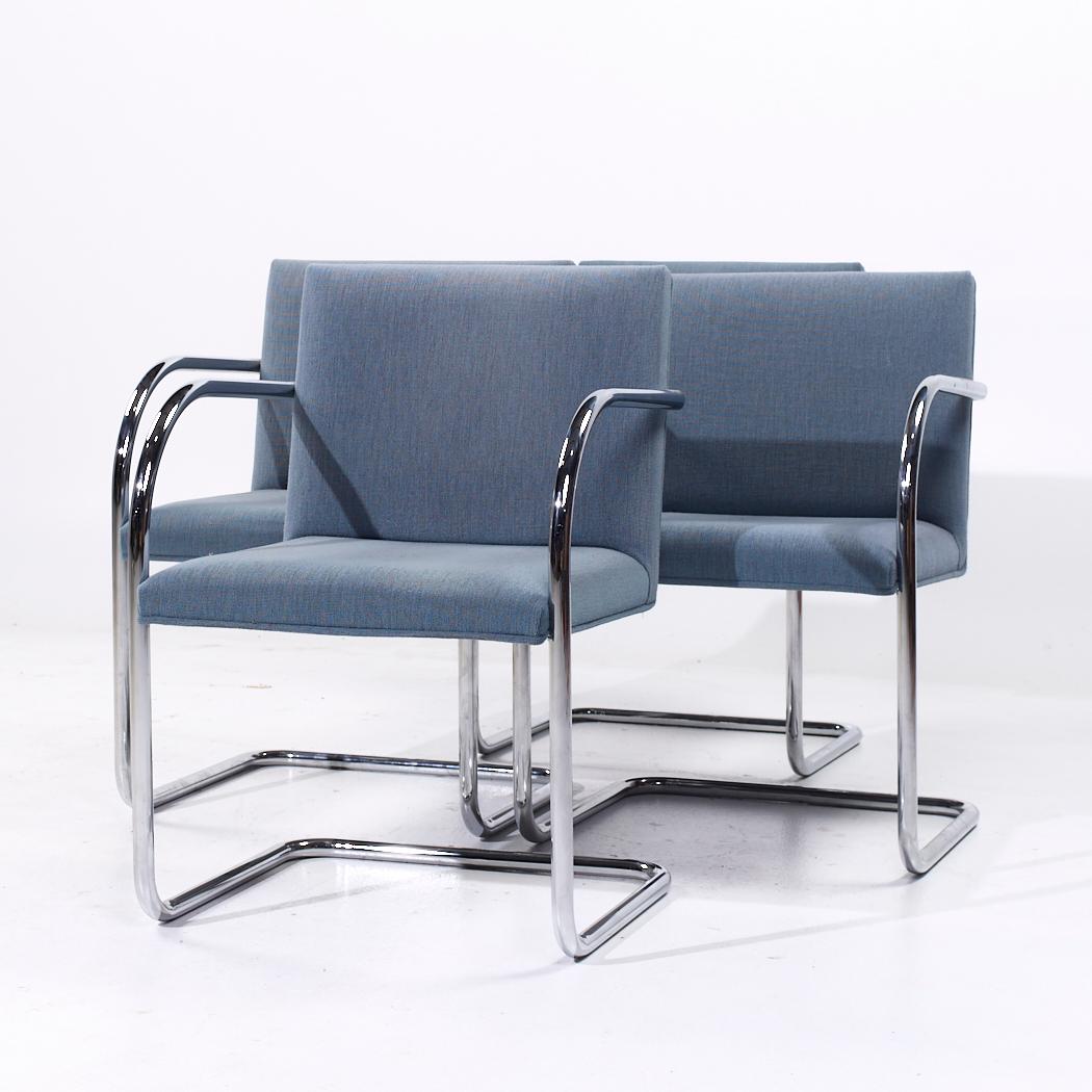 Mid-Century Modern Gordon International Mid Century BRNO Chairs - Lot de 4 en vente