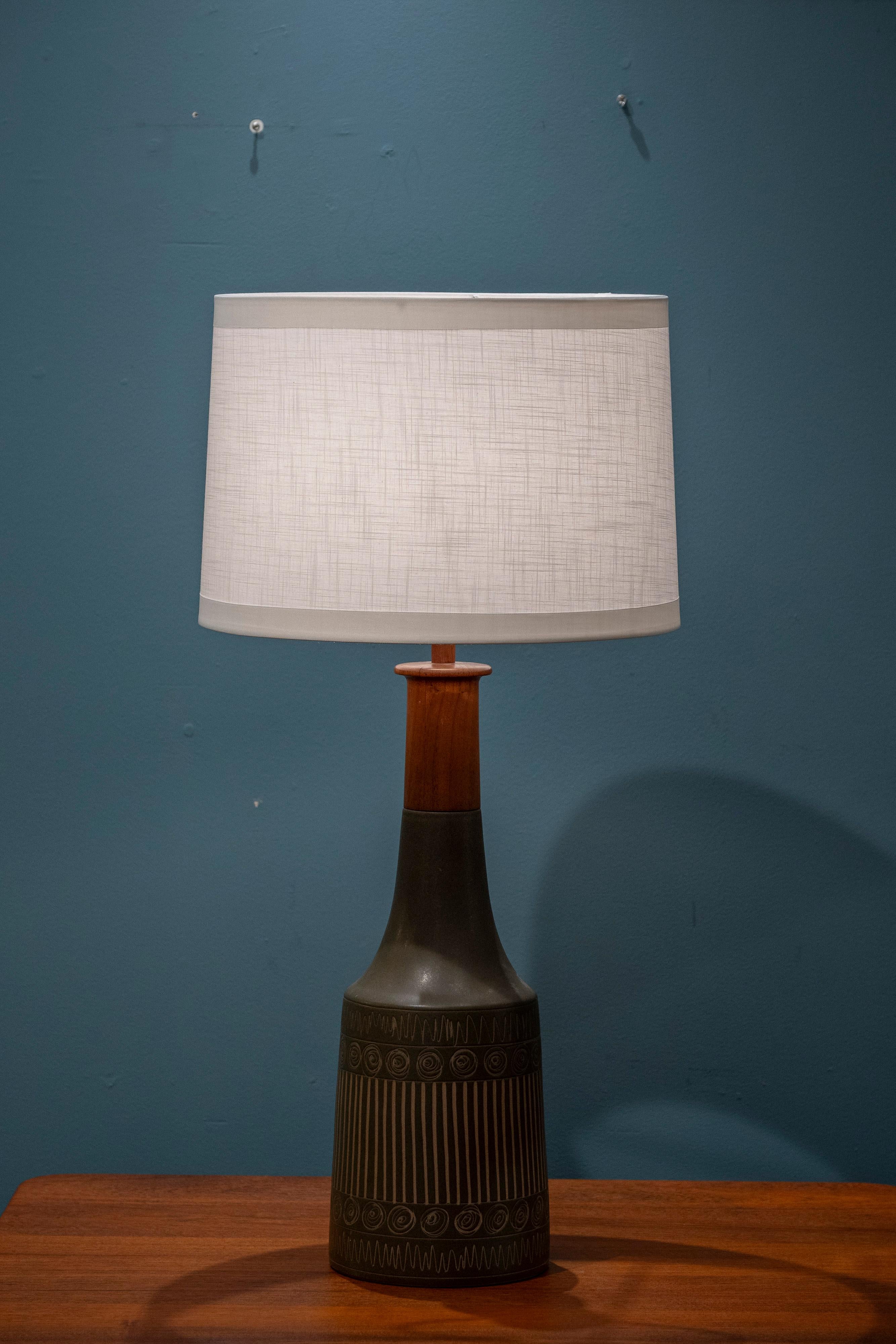 Gordon & Jane Martz Ceramic Lamp Moderno de mediados de siglo en venta