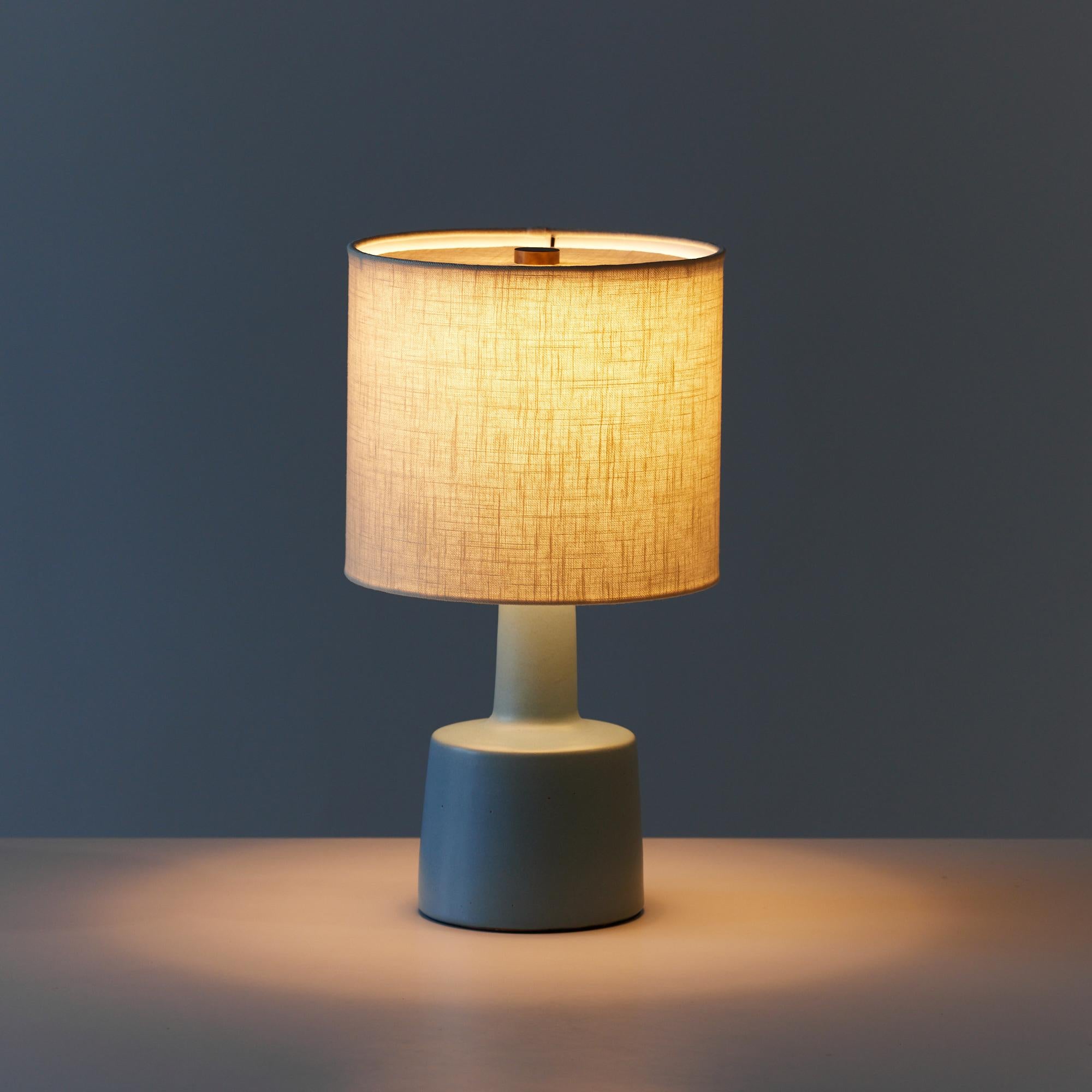 Gordon & Jane Martz Keramik-Tischlampe für Marshall Studios (Mitte des 20. Jahrhunderts)