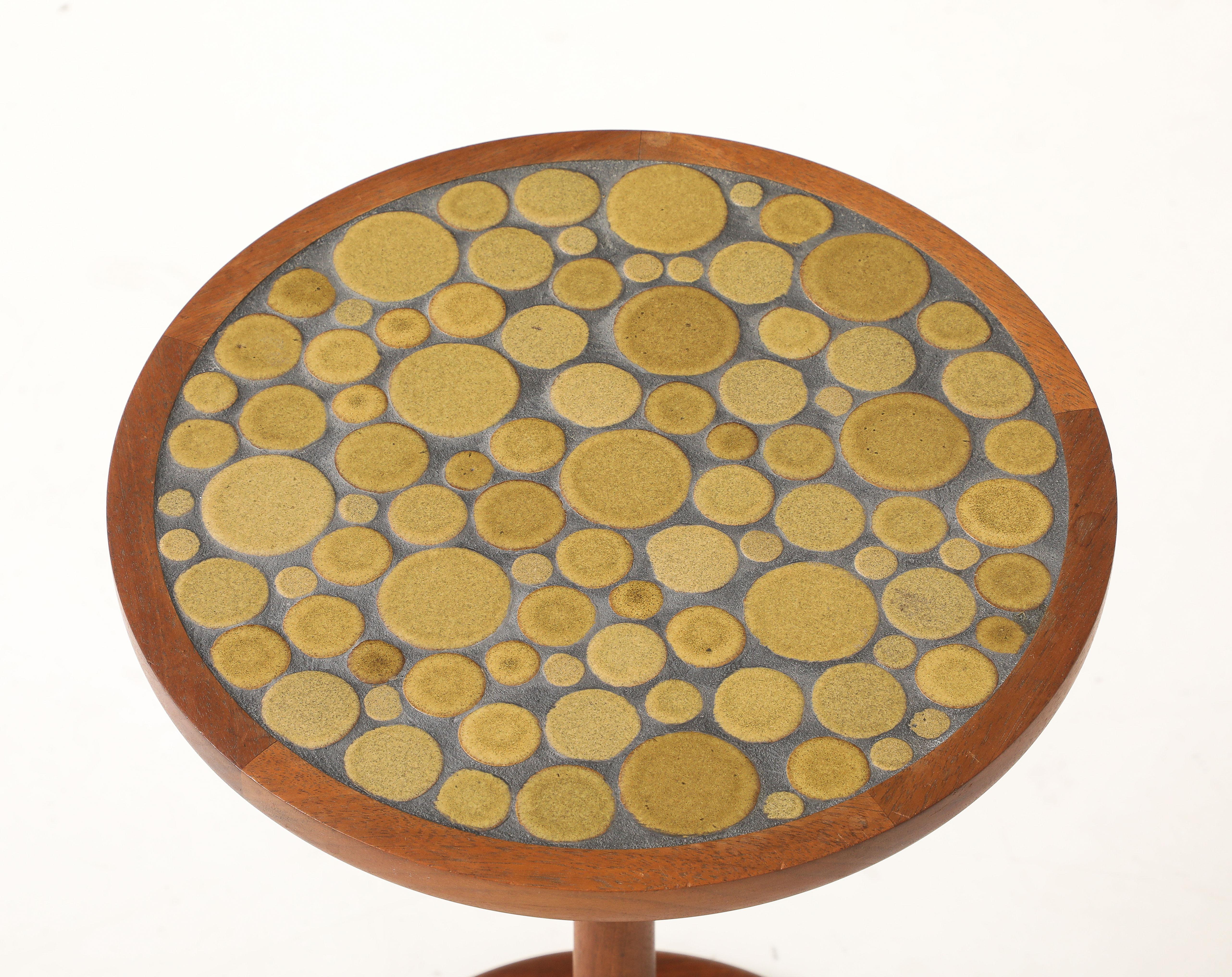 Gordon & Jane Martz Ceramic Tile Side Table en vente 3
