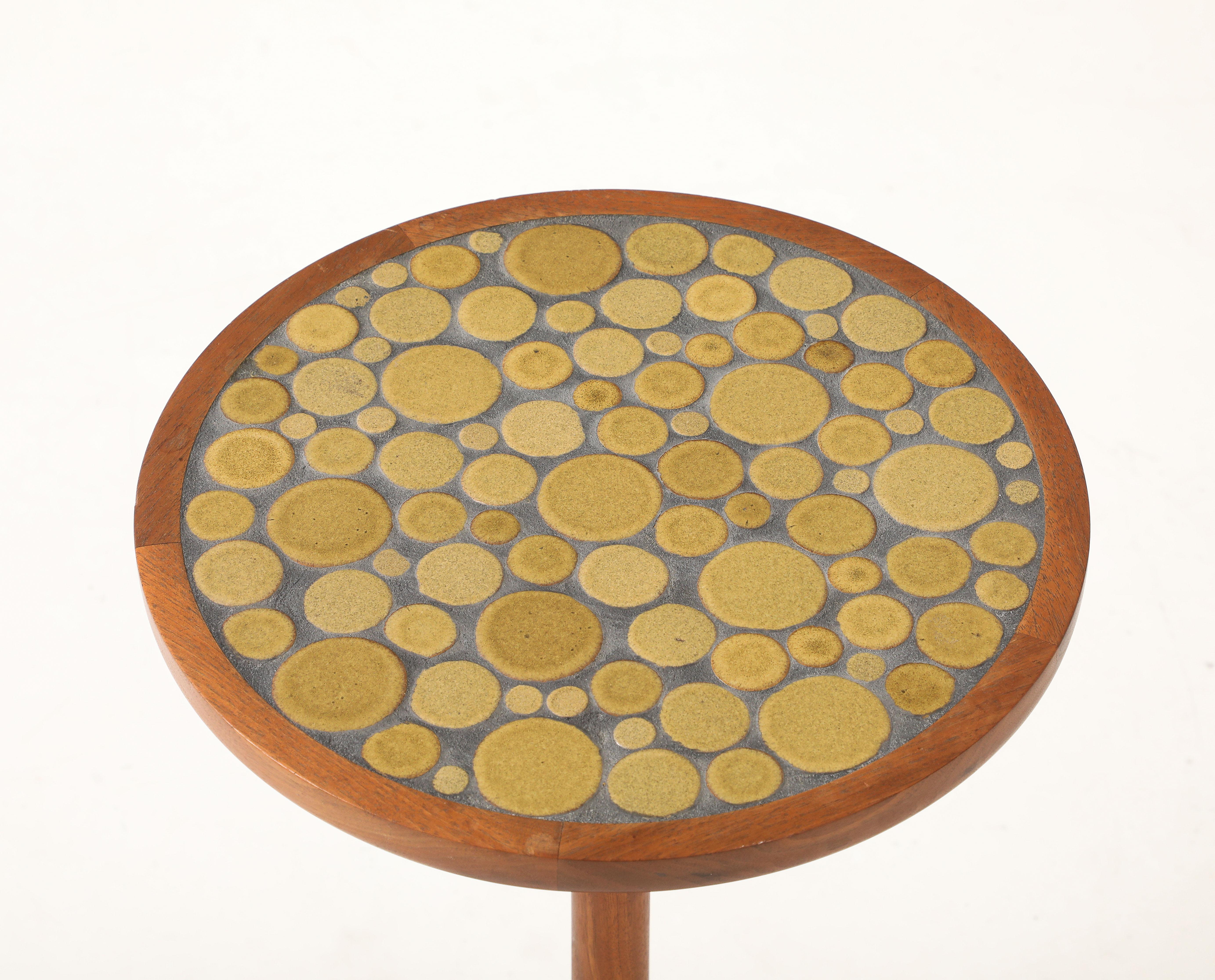 Américain Gordon & Jane Martz Ceramic Tile Side Table en vente