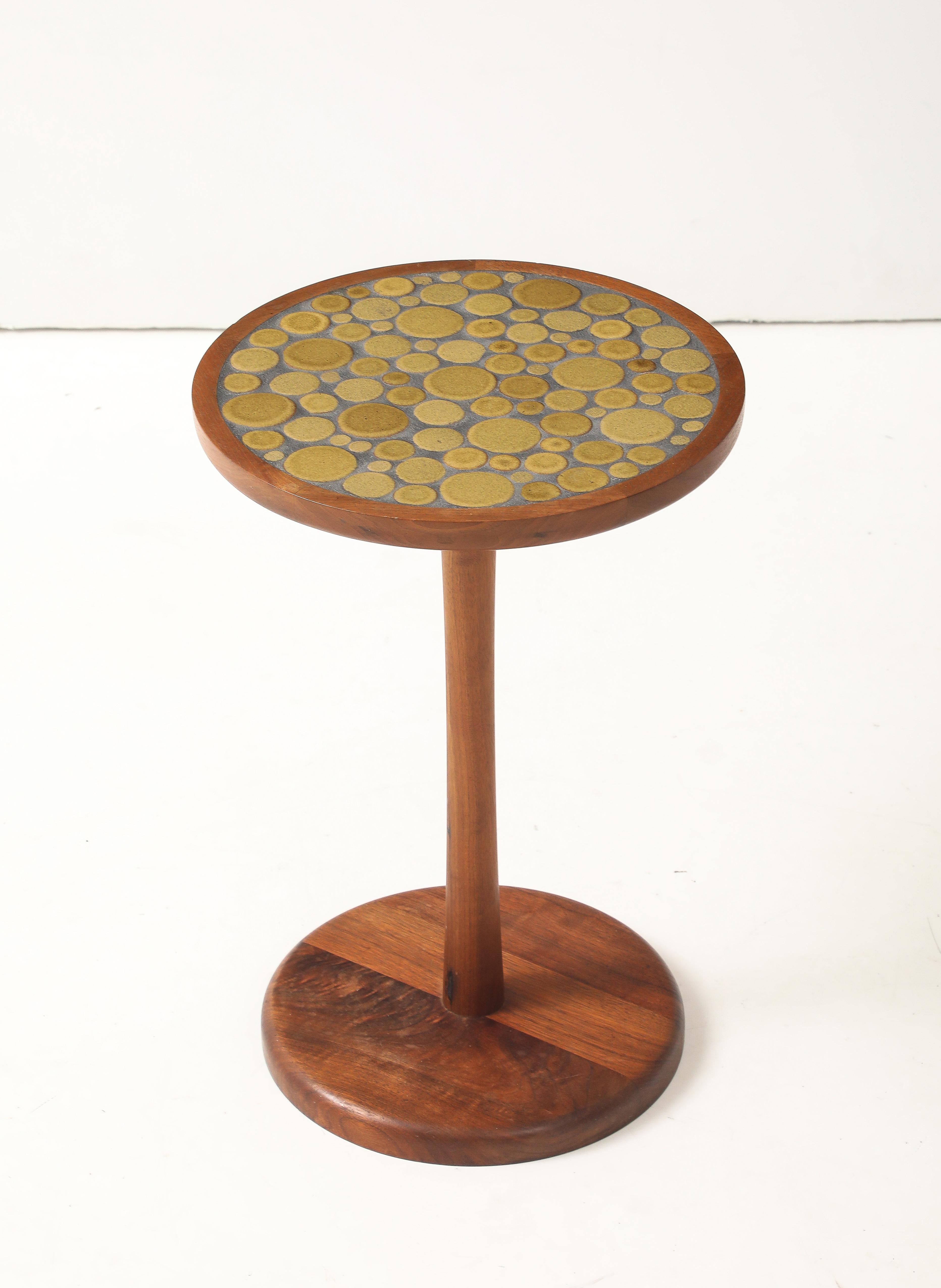 Gordon & Jane Martz Ceramic Tile Side Table en vente 1