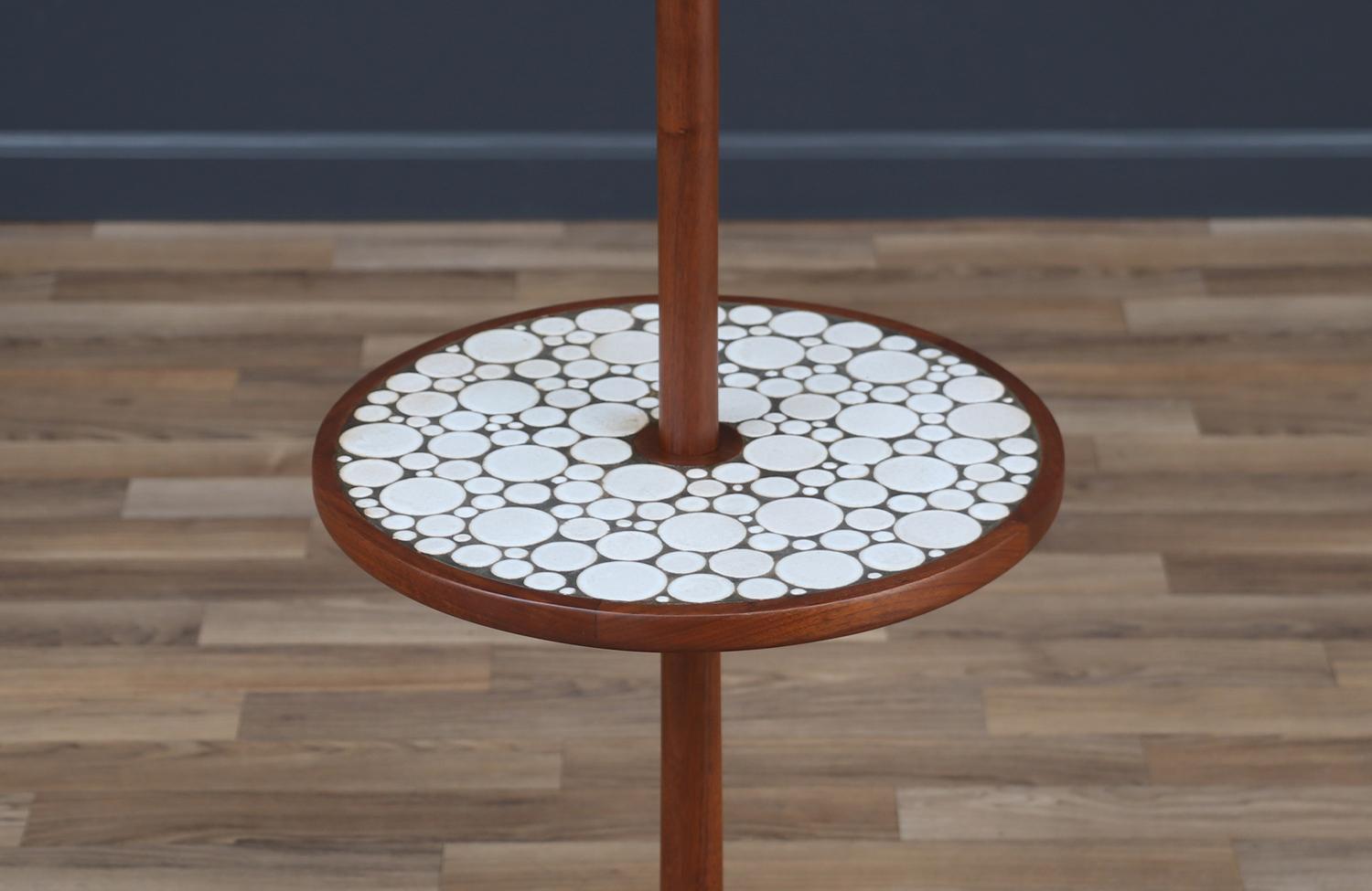 American Expertly Restored - Gordon & Jane Martz Floor Lamp with Mosaic Tile Side Table For Sale