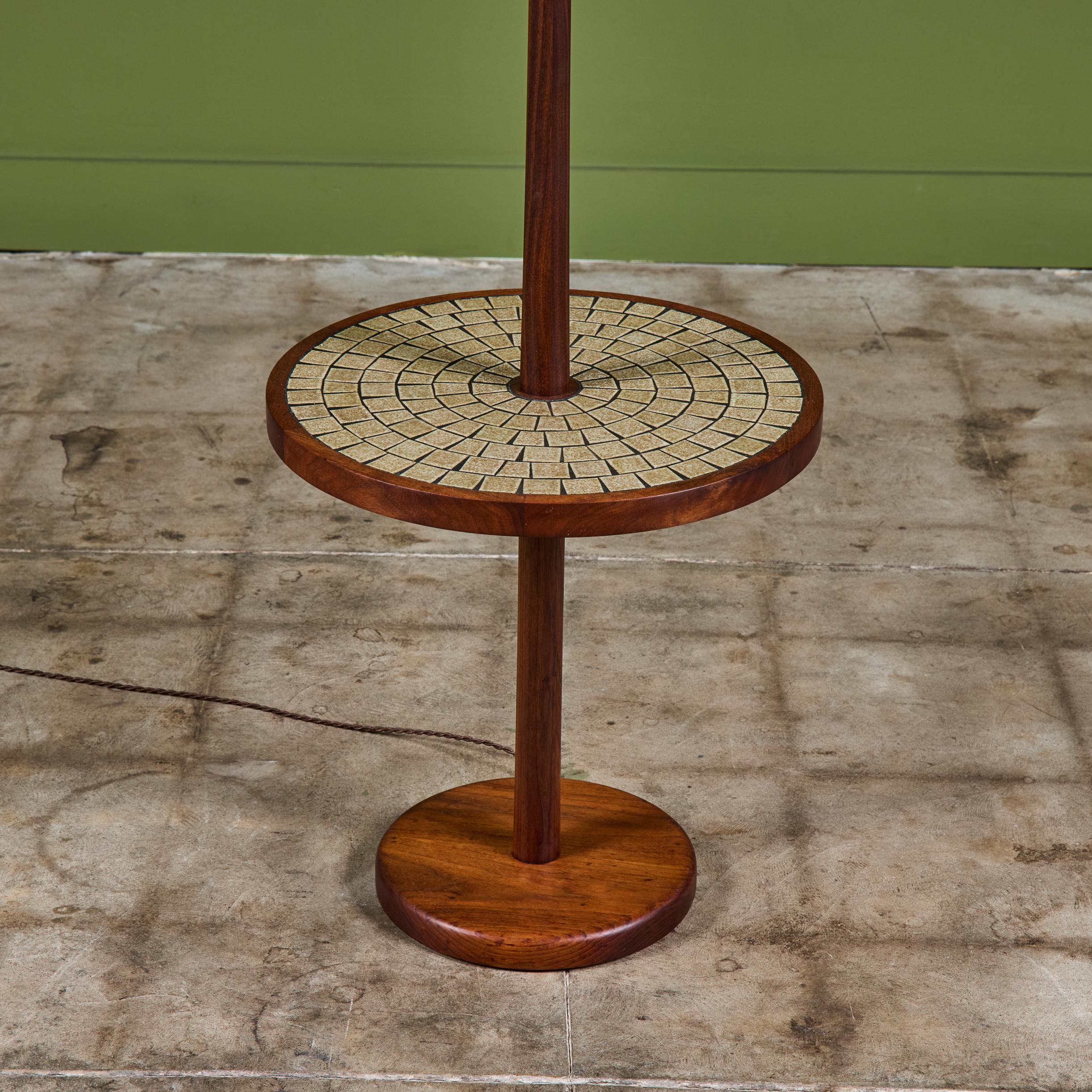 Mid-Century Modern Gordon & Jane Martz Floor Lamp with Tan Speckle Glazed Square Mosaic Side Table For Sale