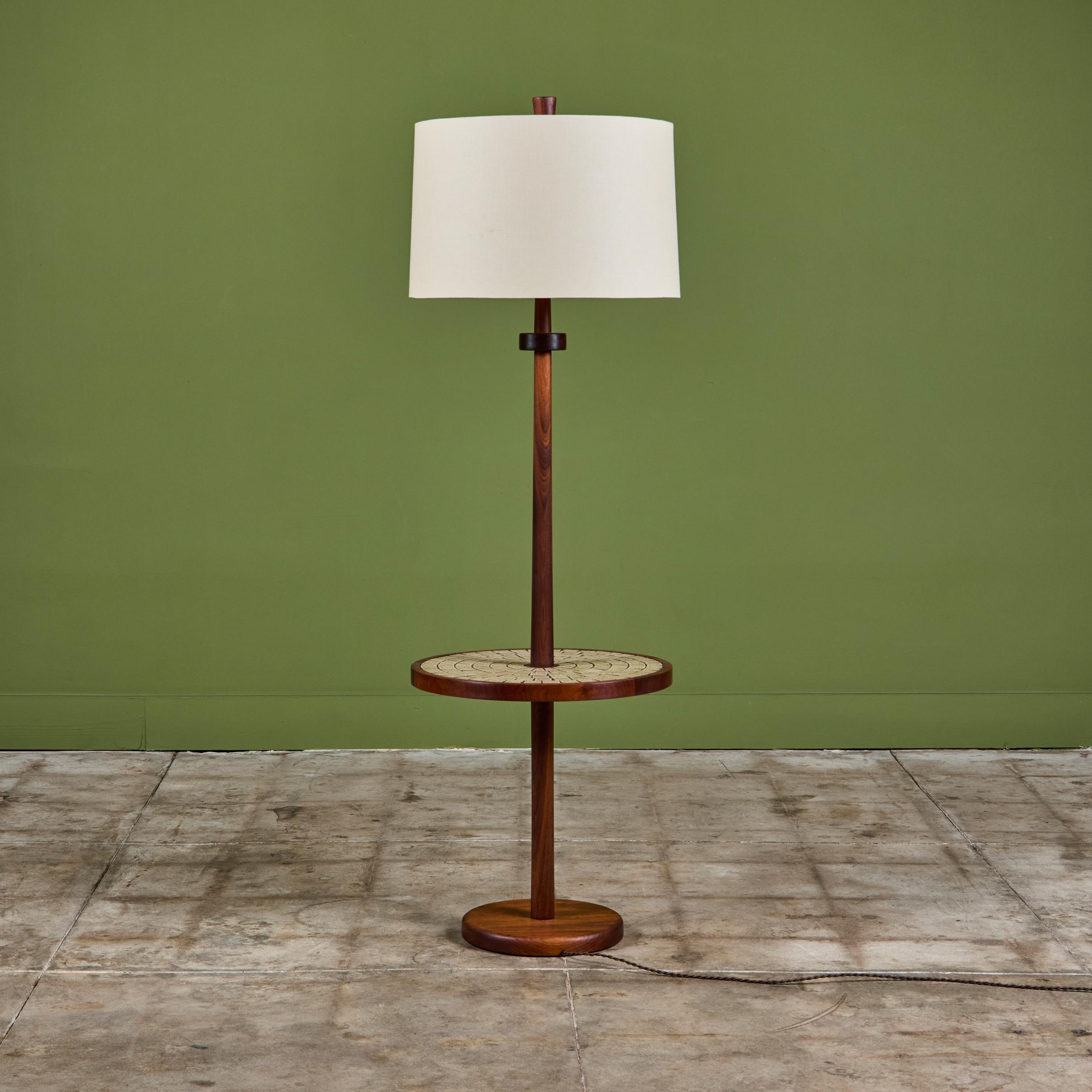 20th Century Gordon & Jane Martz Floor Lamp with Tan Speckle Glazed Square Mosaic Side Table For Sale