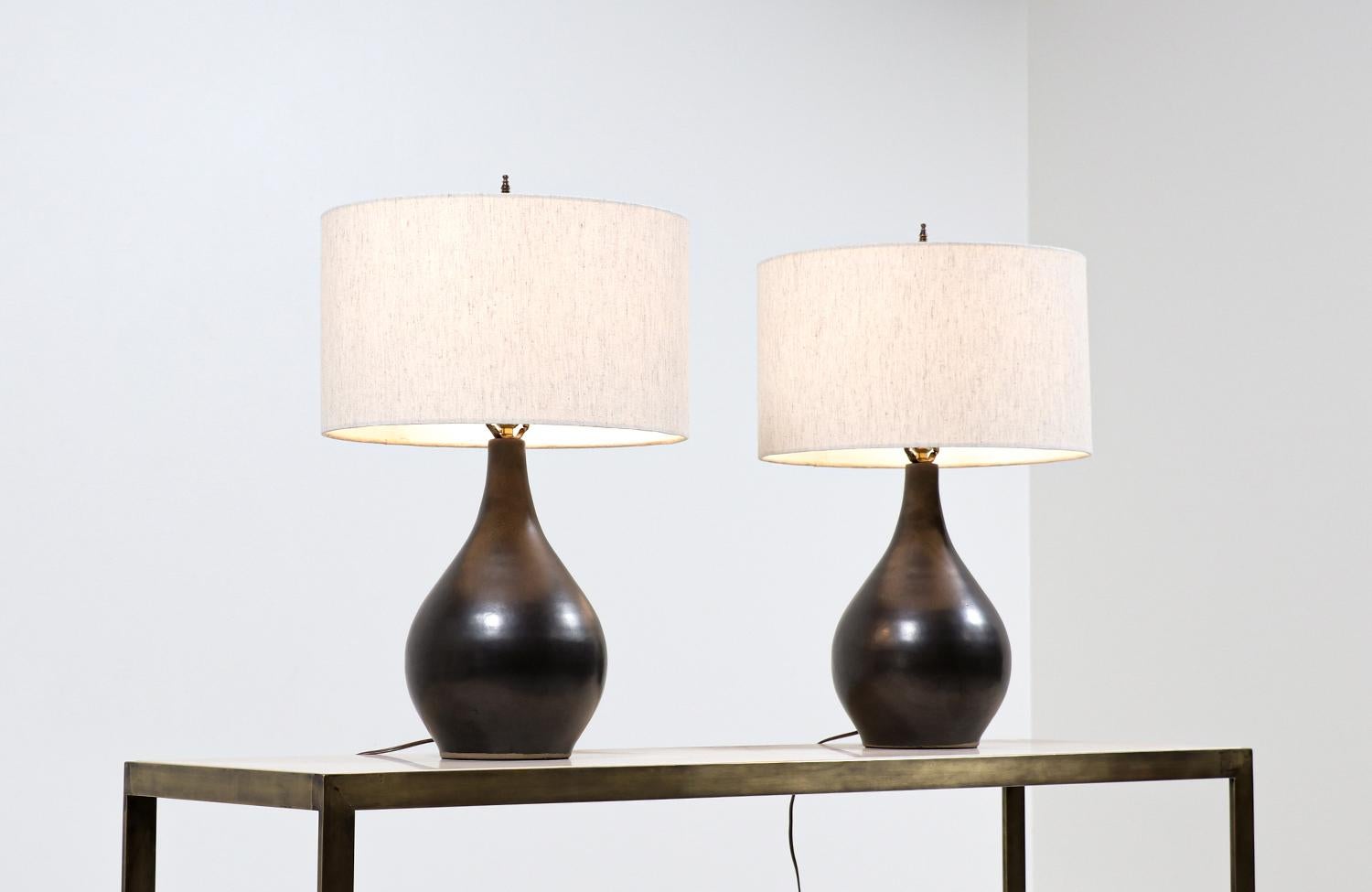 Mid-Century Modern Gordon & Jane Martz Matte Black Ceramic Table Lamps for Marshall Studios