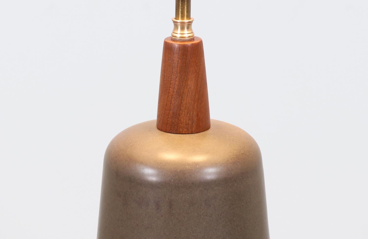 Mid-20th Century Gordon & Jane Martz Olive Green Ceramic Table Lamp for Marshall Studios