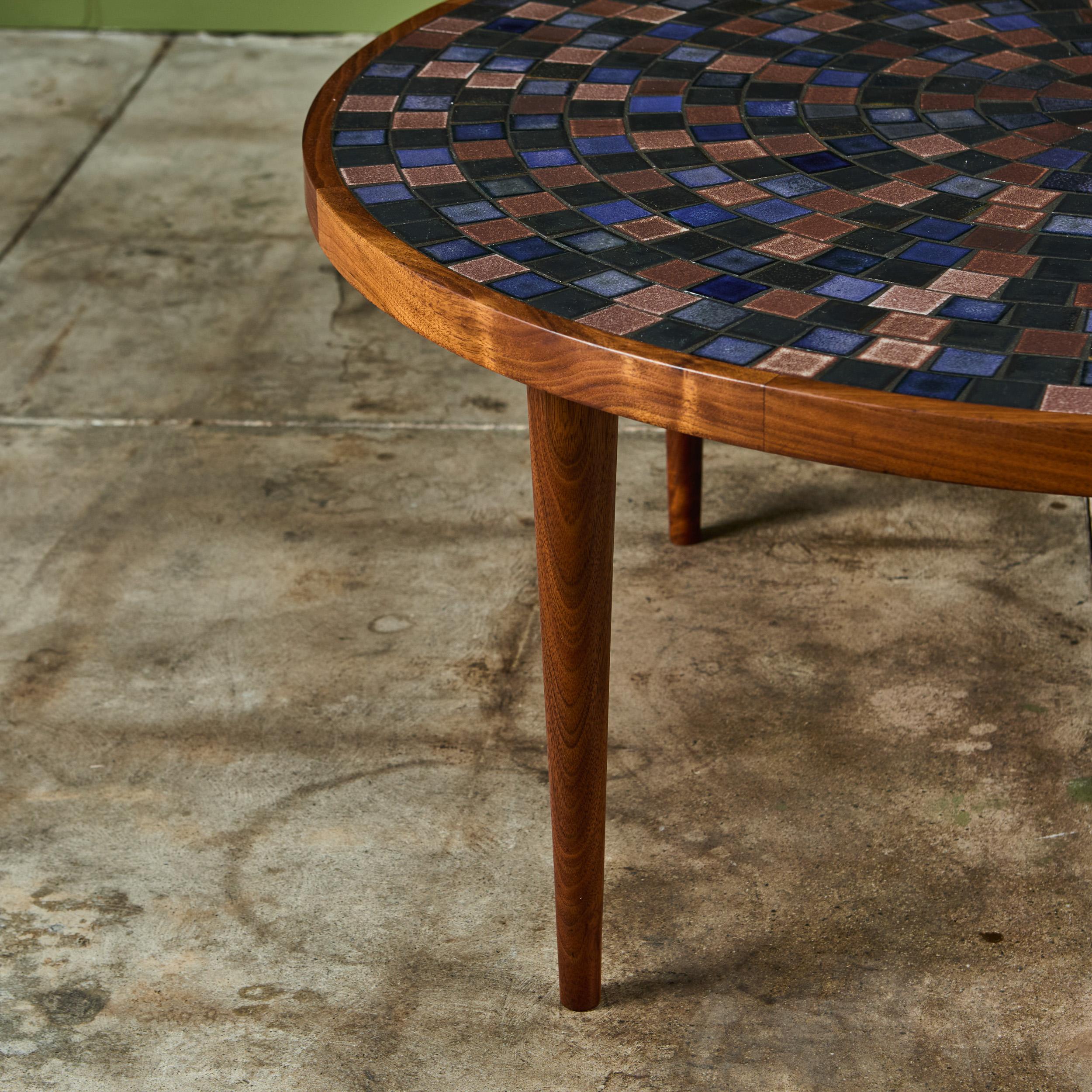 Tavolino con piastrelle a mosaico Gordon & Jane Martz in vendita 3
