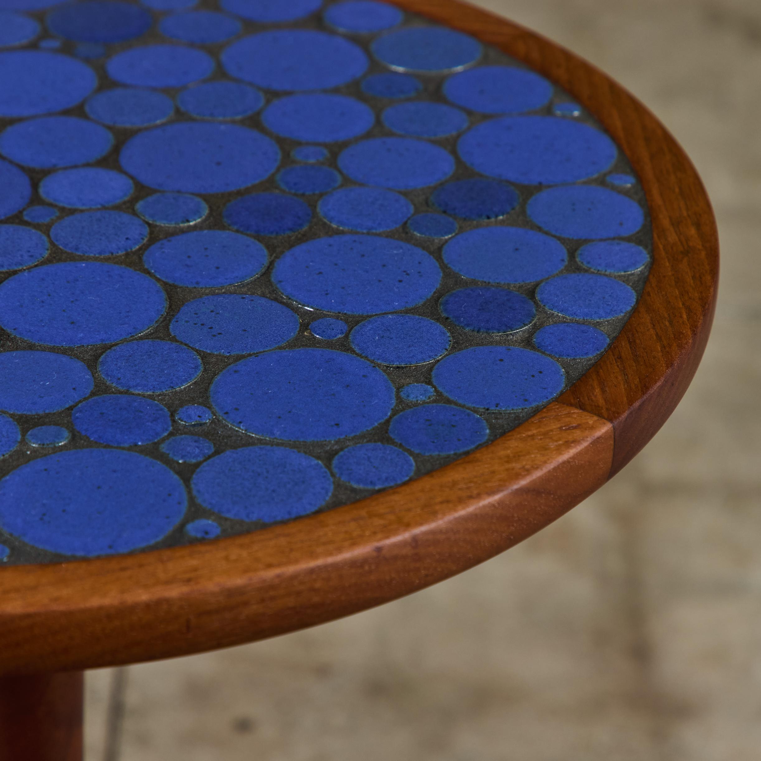 Gordon & Jane Martz Royal Blue Coin Tile Mosaic Side Table 6