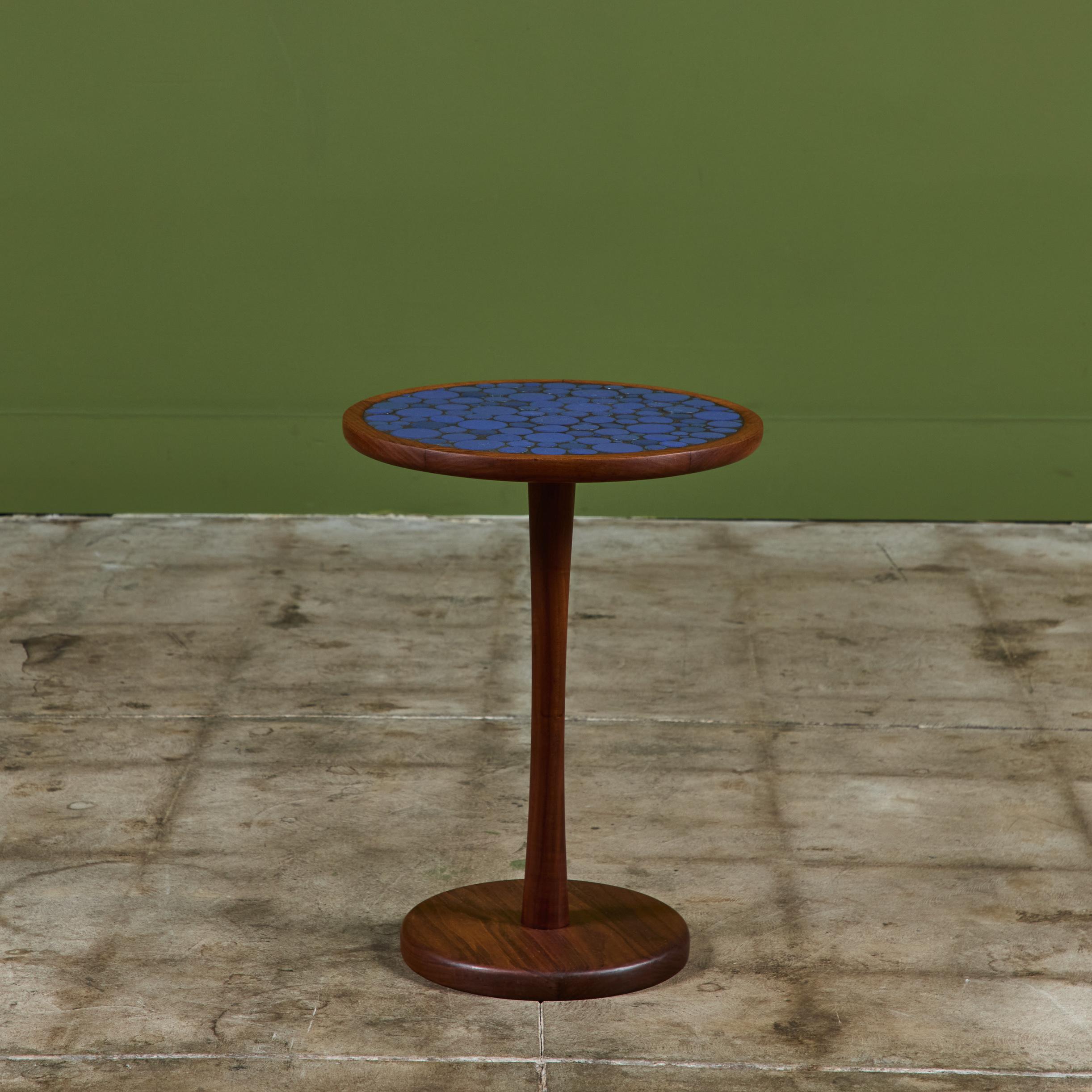 Gordon & Jane Martz Royal Blue Coin Tile Mosaic Side Table In Excellent Condition In Los Angeles, CA