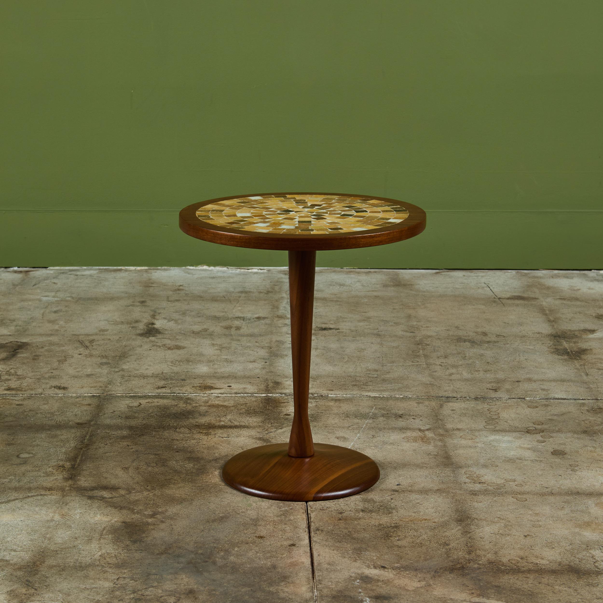 Mesa auxiliar de mosaico estilo Gordon & Jane Martz en venta 1