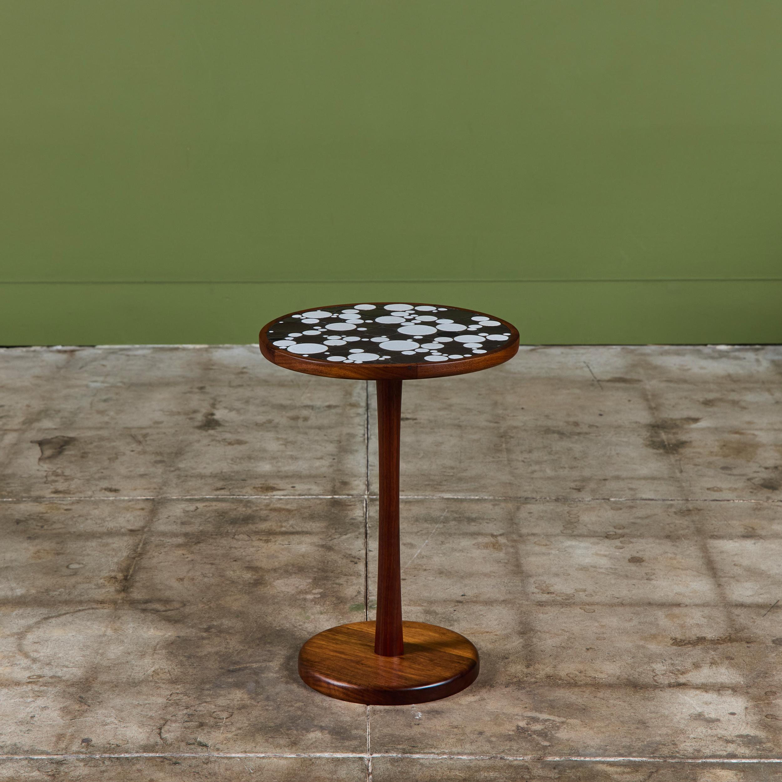 Américain Gordon & Jane Martz Two Tone Coin Tile Mosaic Side Table en vente
