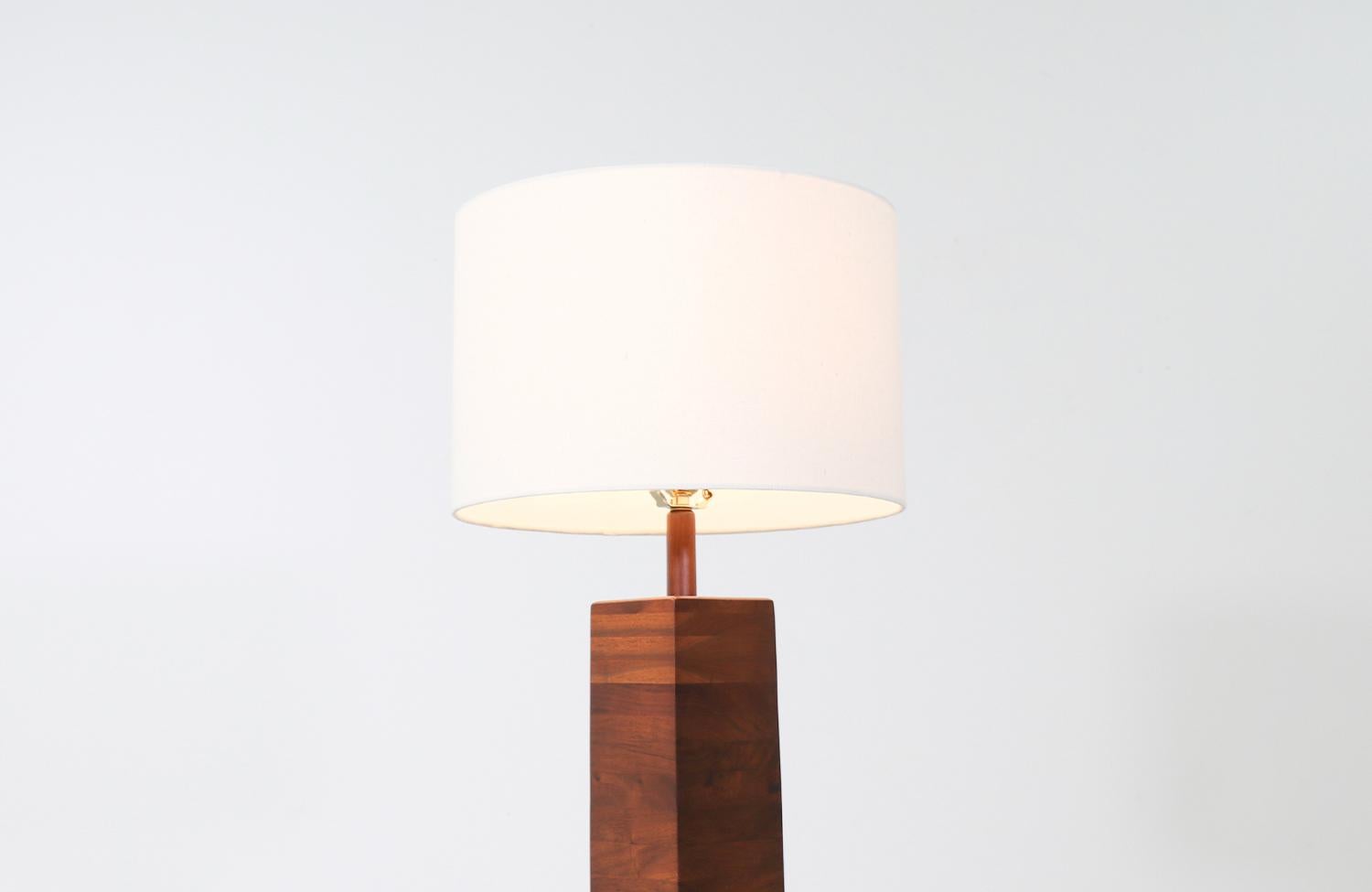 American Expertly Restored - Gordon & Jane Martz Walnut Table Lamp for Marshall Studios For Sale