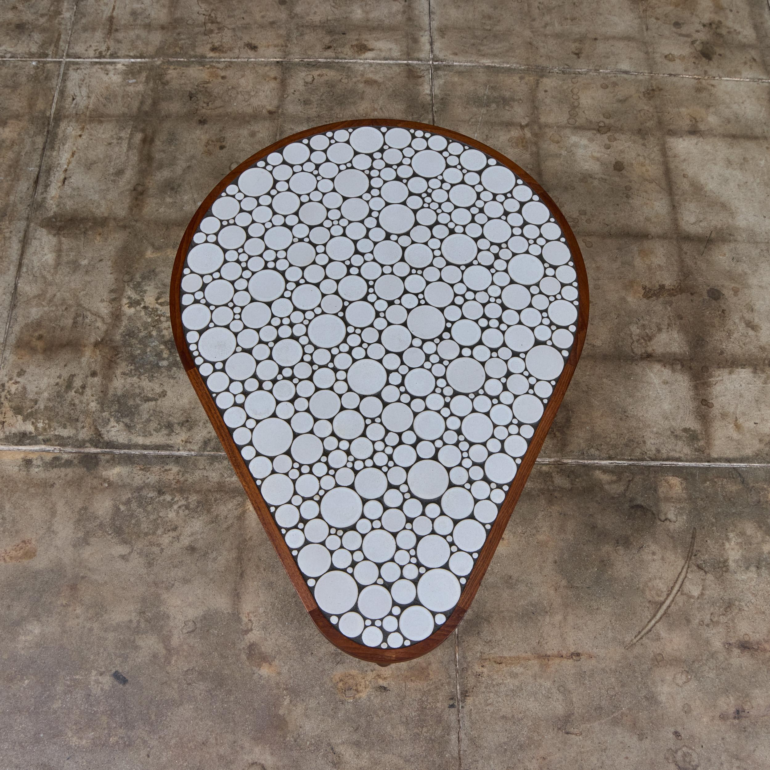 Gordon & Jane Martz White Glazed Coin Tile Mosaic Teardrop Side Table For Sale 4
