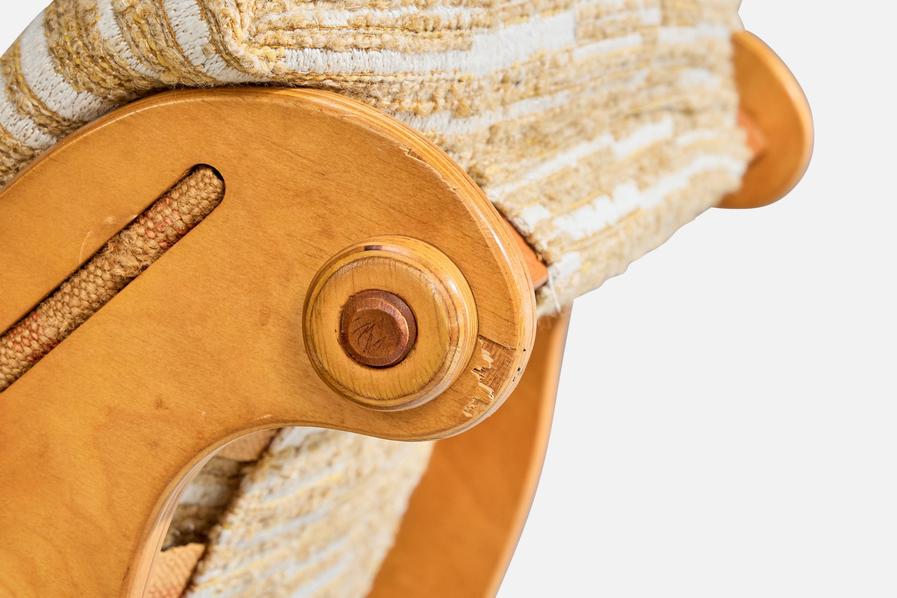 Gordon L. Kyle, Rocking Chair With Ottoman, Wood, Fabric, USA, 1978 en vente 2