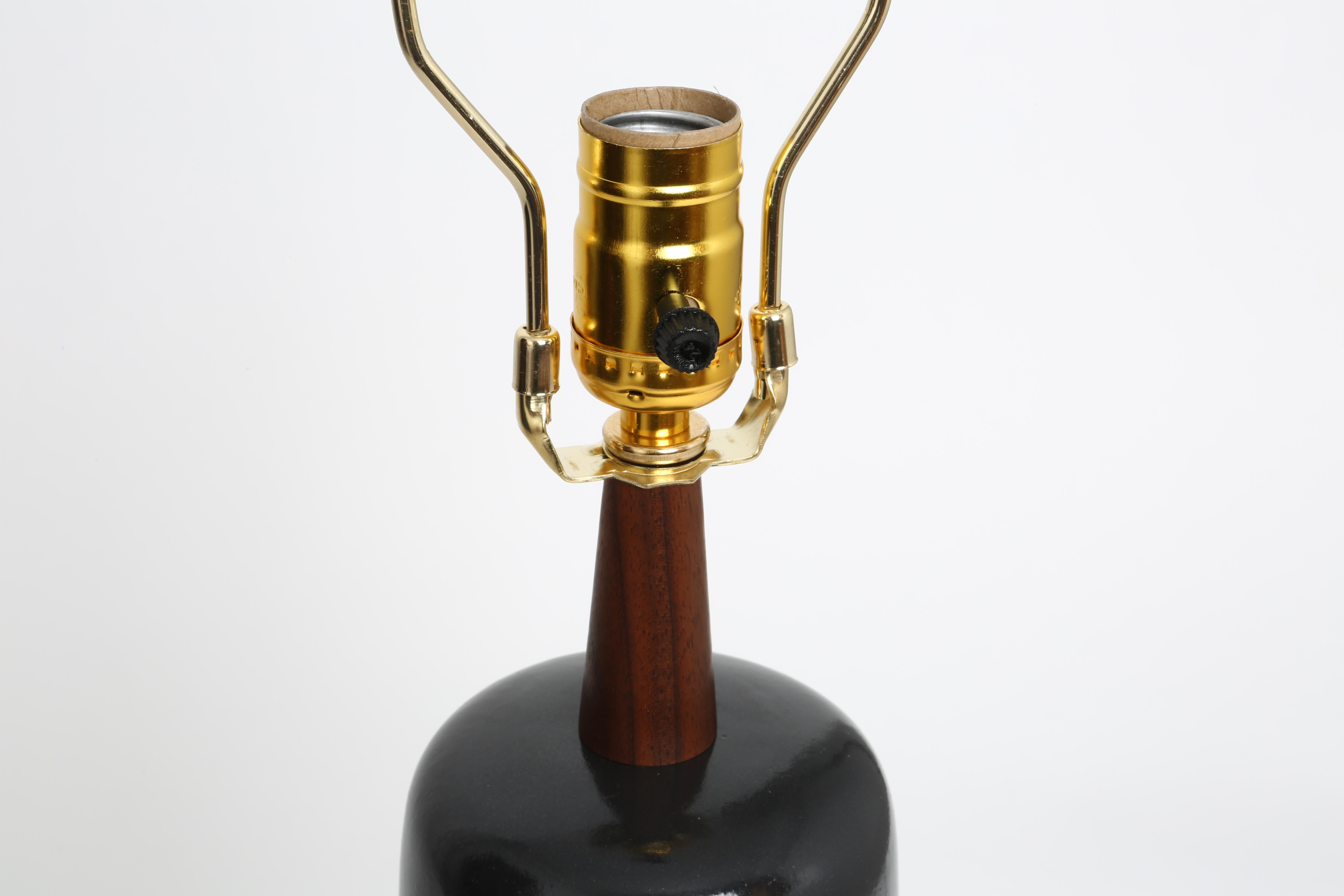Gordon Martz, Keramik-Tischlampe für Marshall Studios (Moderne der Mitte des Jahrhunderts) im Angebot