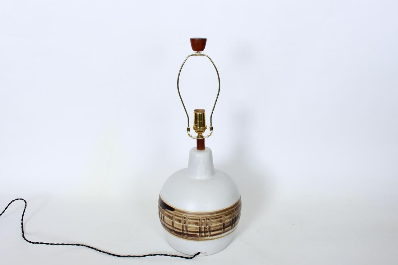 Gordon Martz for Marshall Studios Brown Drip Banded White Stoneware Table Lamp For Sale 7