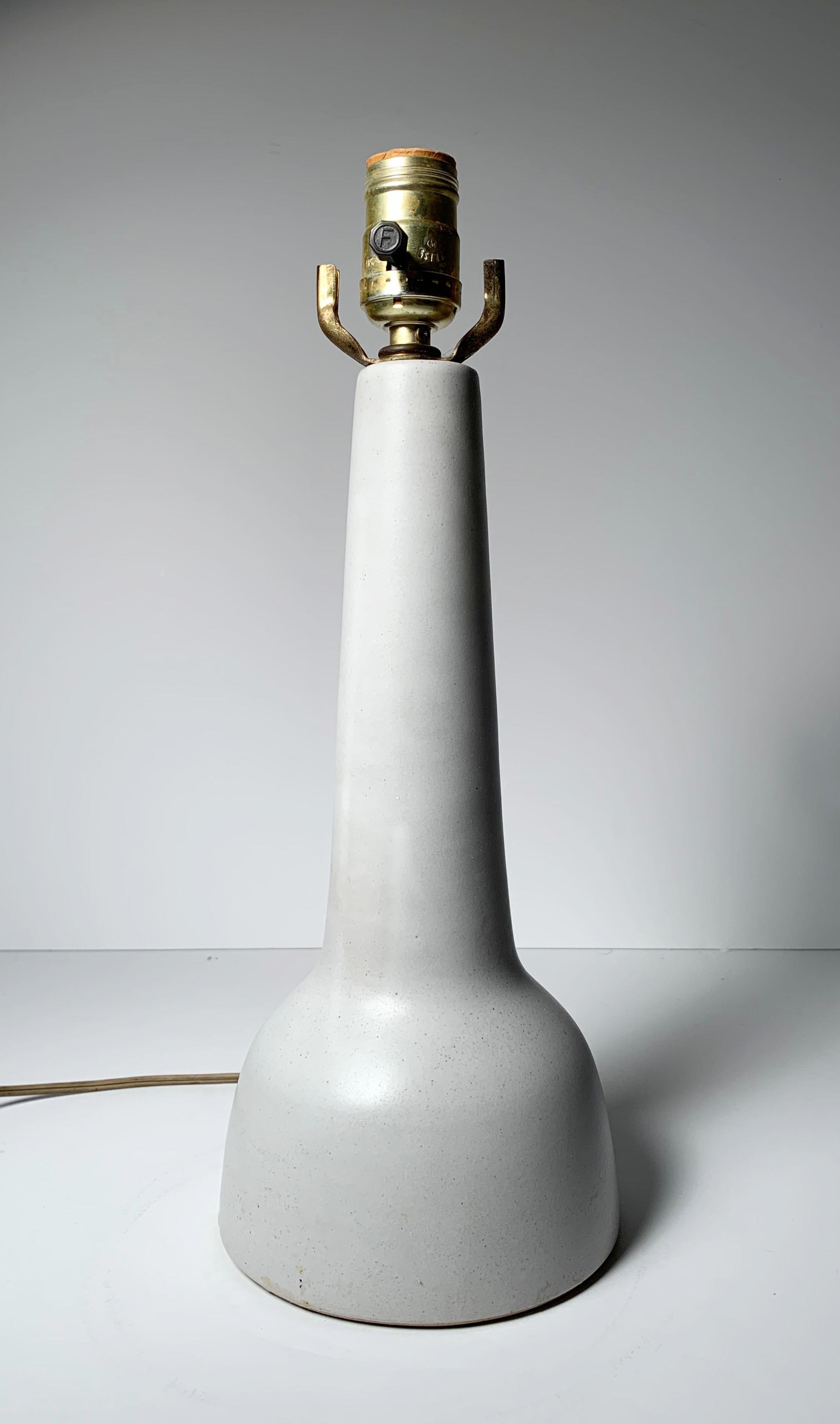 Gordon Martz Small Ceramic Torpedo Table Lamp in White In Good Condition For Sale In Chicago, IL