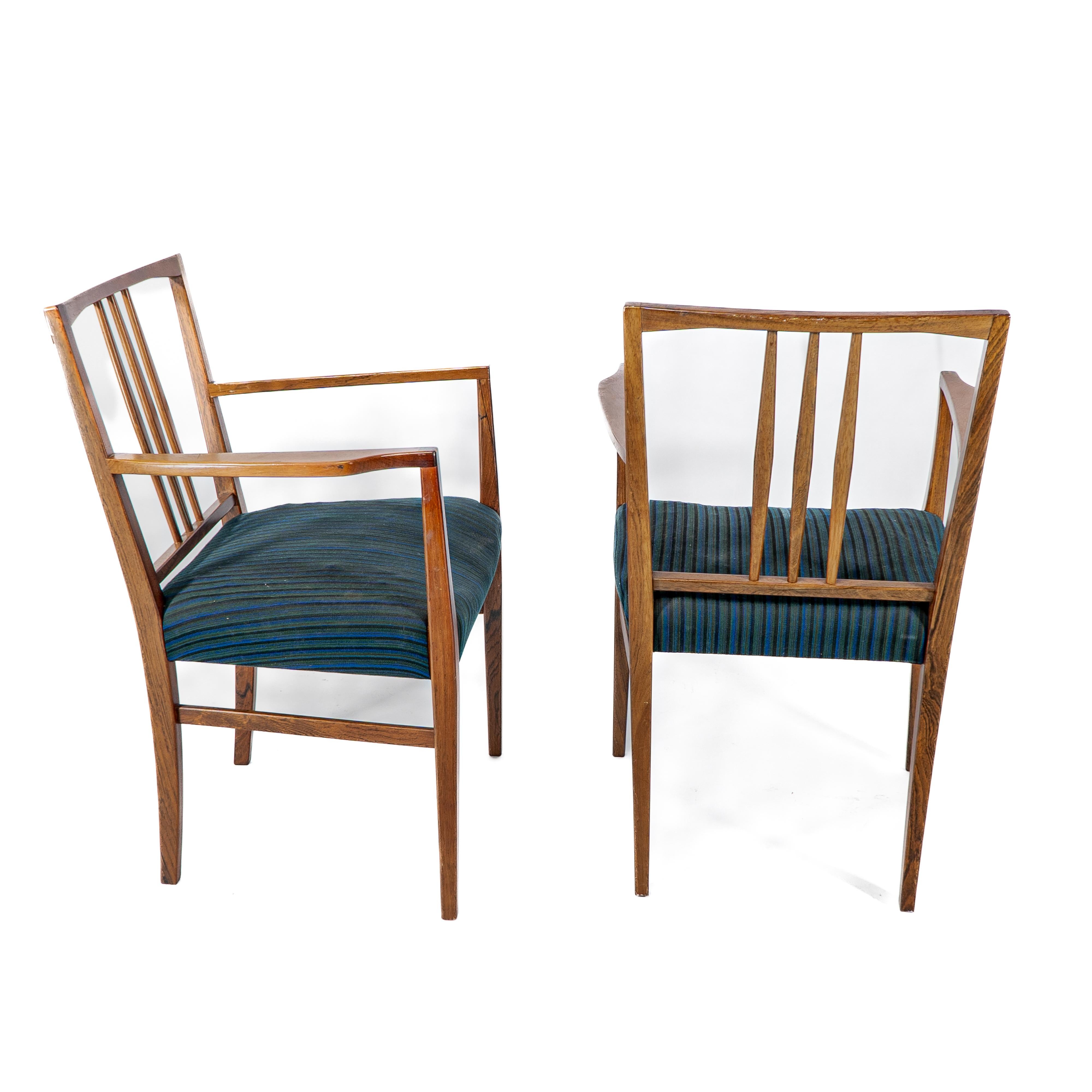 Gordon Russell. Designer WH Russell a Rosewood & Mahogany 'Burford' Dining Suite en vente 3