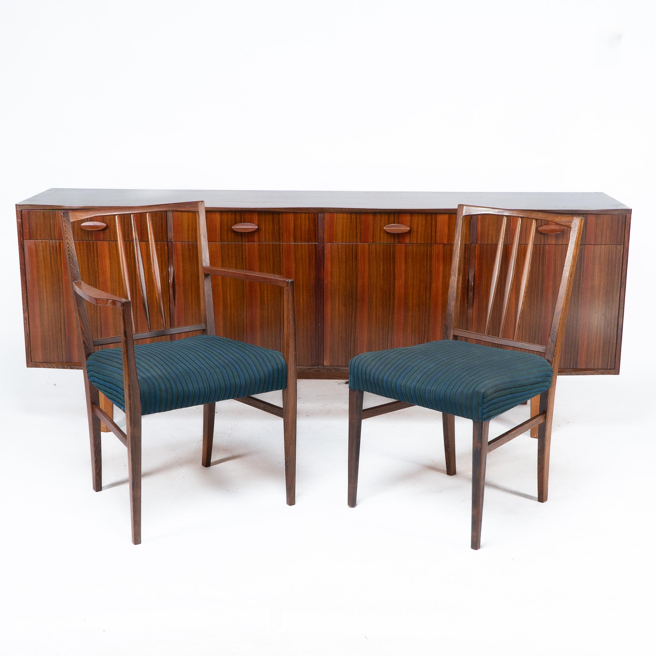 Gordon Russell. Designer WH Russell a Rosewood & Mahogany 'Burford' Dining Suite en vente 12