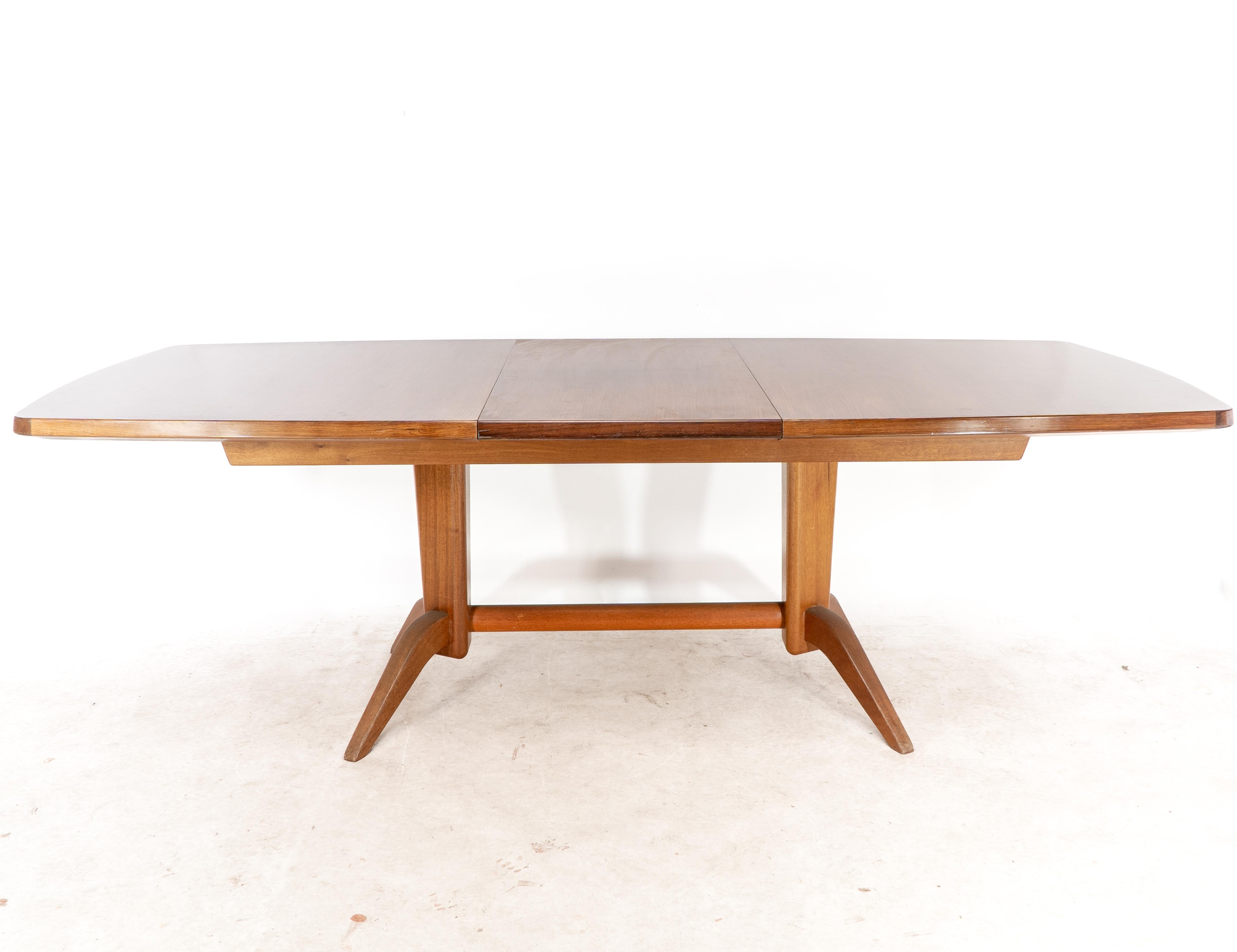 Anglais Gordon Russell. Designer WH Russell a Rosewood & Mahogany 'Burford' Dining Suite en vente