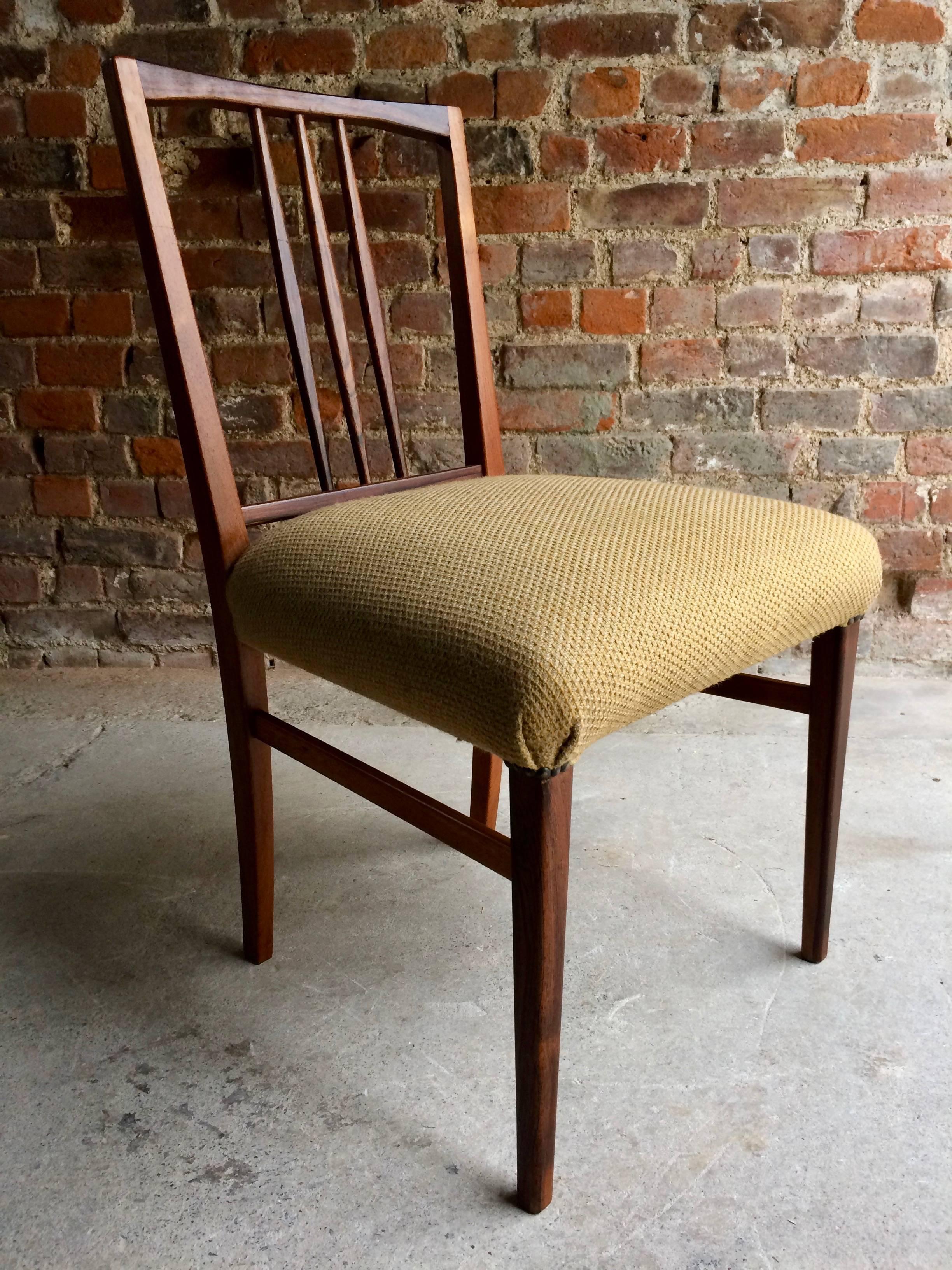 Milieu du XXe siècle Gordon Russell Table à manger & Huit chaises Rosewood Burford R818 Extending Cites
