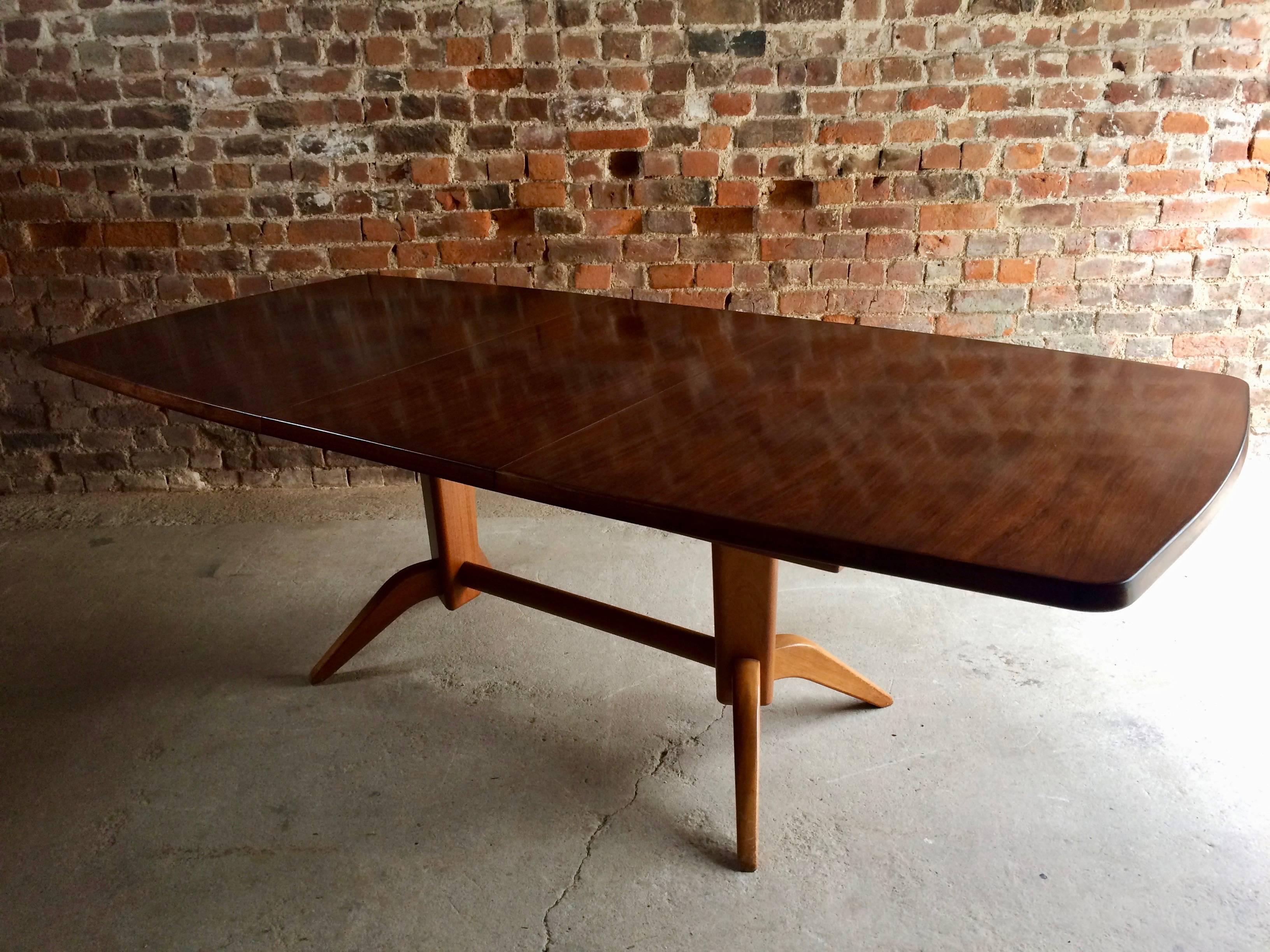 Gordon Russell Table à manger & Huit chaises Rosewood Burford R818 Extending Cites 1