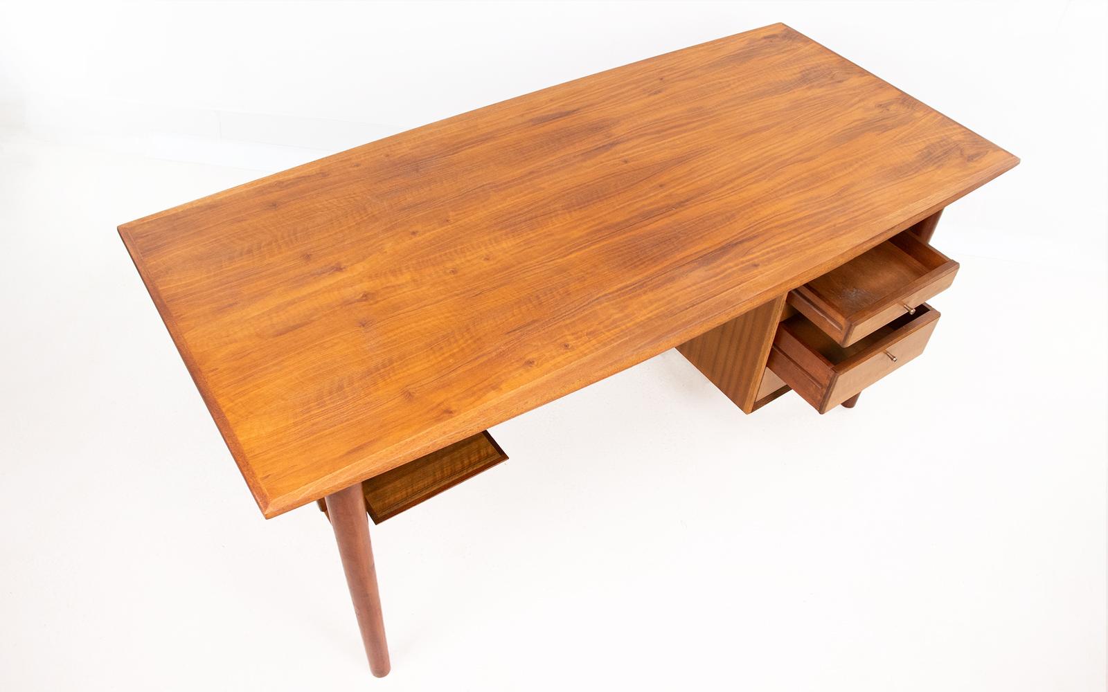 European Gordon Russell for Heals Mid Century Walnut Desk, 1950s