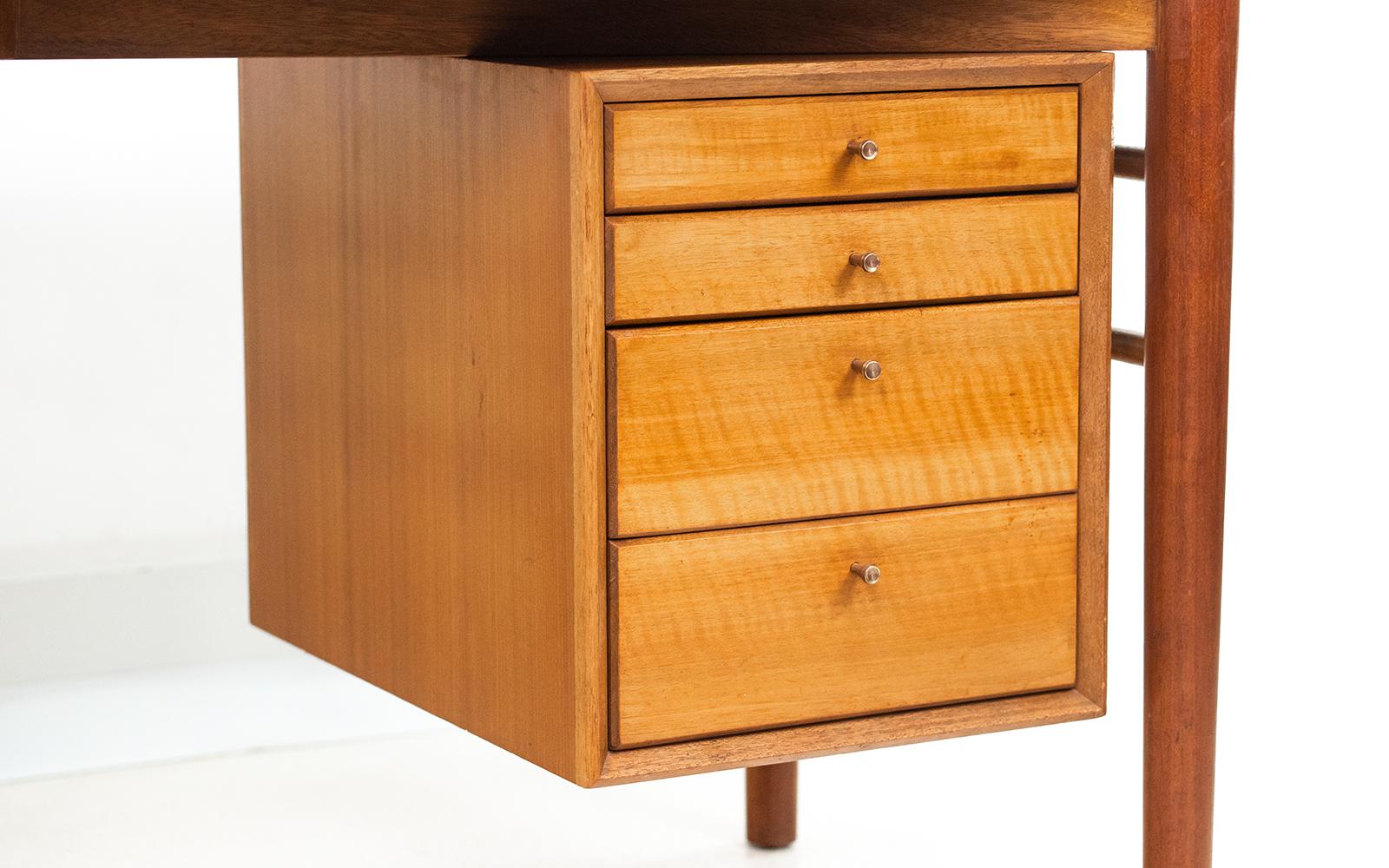 Gordon Russell for Heals Mid Century Walnut Desk, 1950s In Good Condition In STOKE ON TRENT, GB