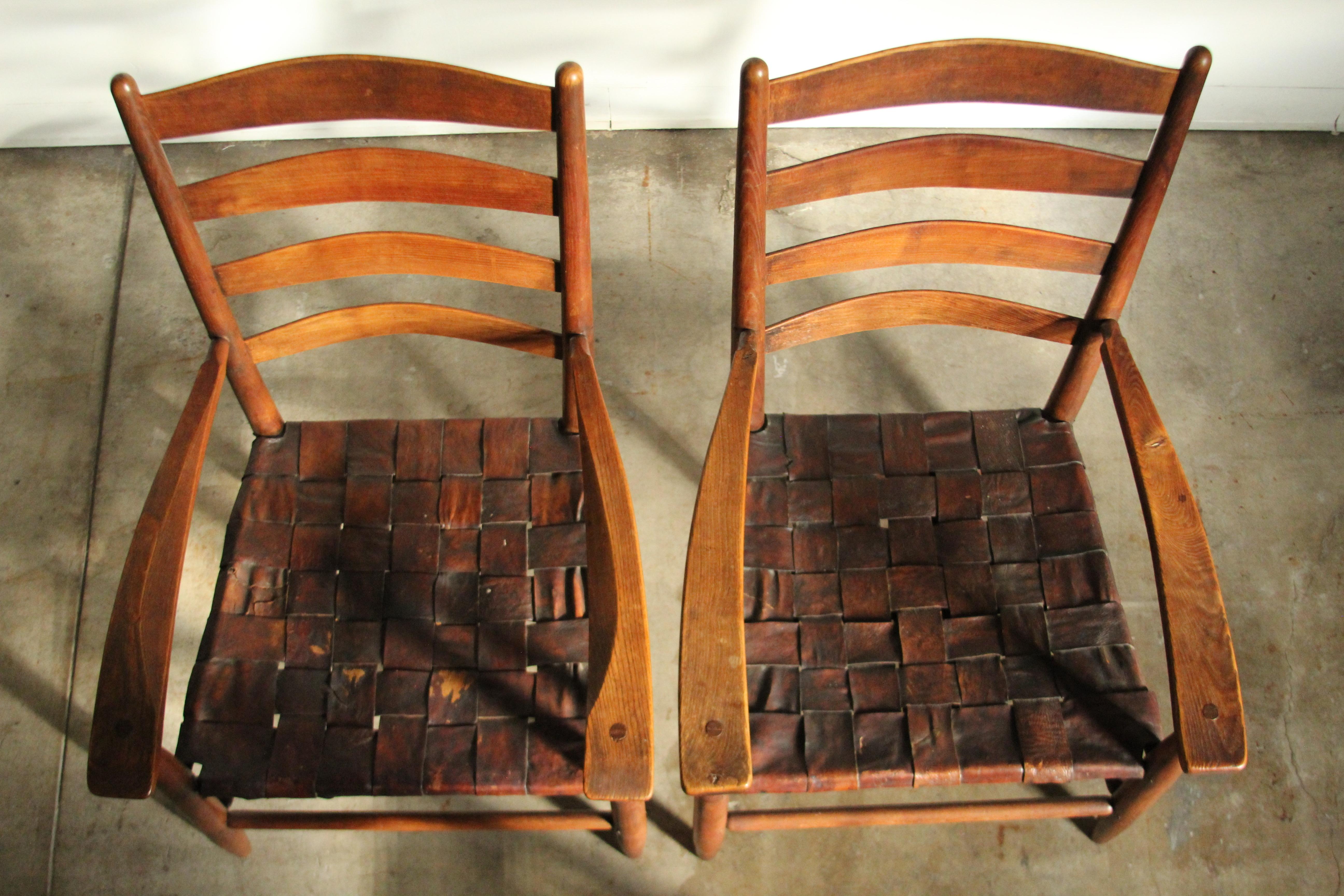 Gordon Russell Hand Built Ladder Back Oak & Woven Leather Lounge Chairs, 1904 For Sale 11