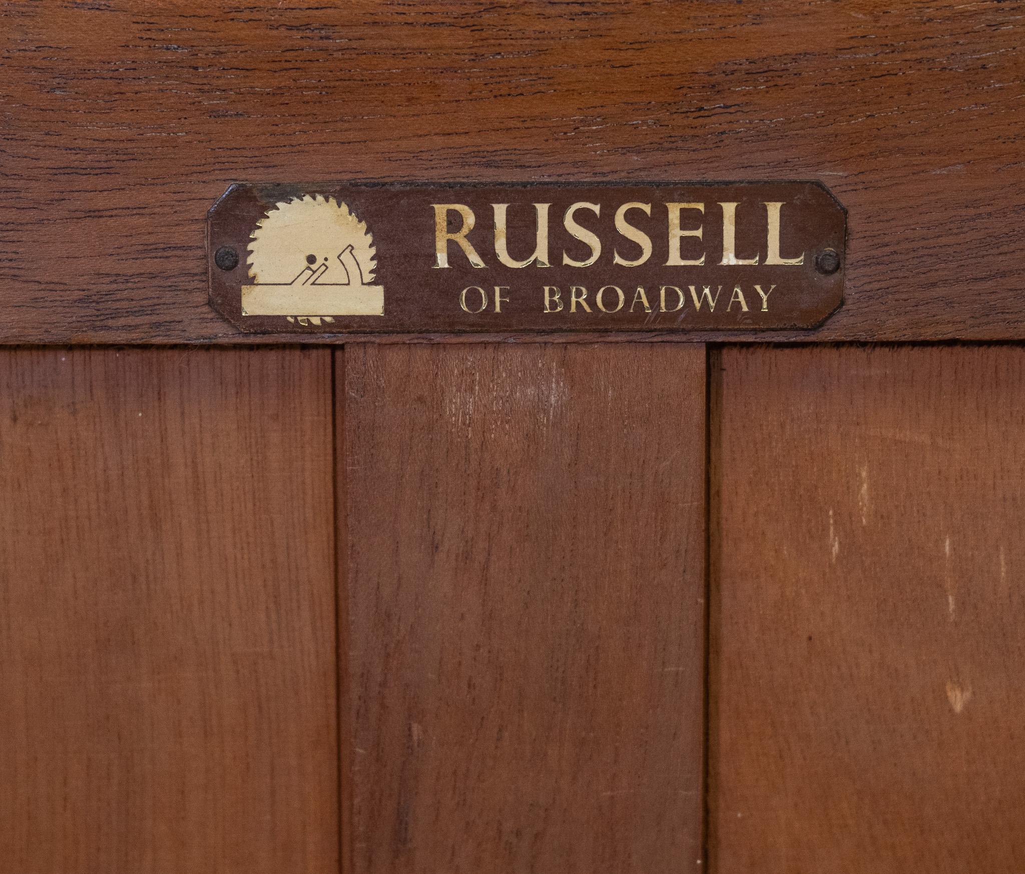 Gordon Russell Helix Sideboard Designed By David Booth & Judith Ledeboer Circa For Sale 6