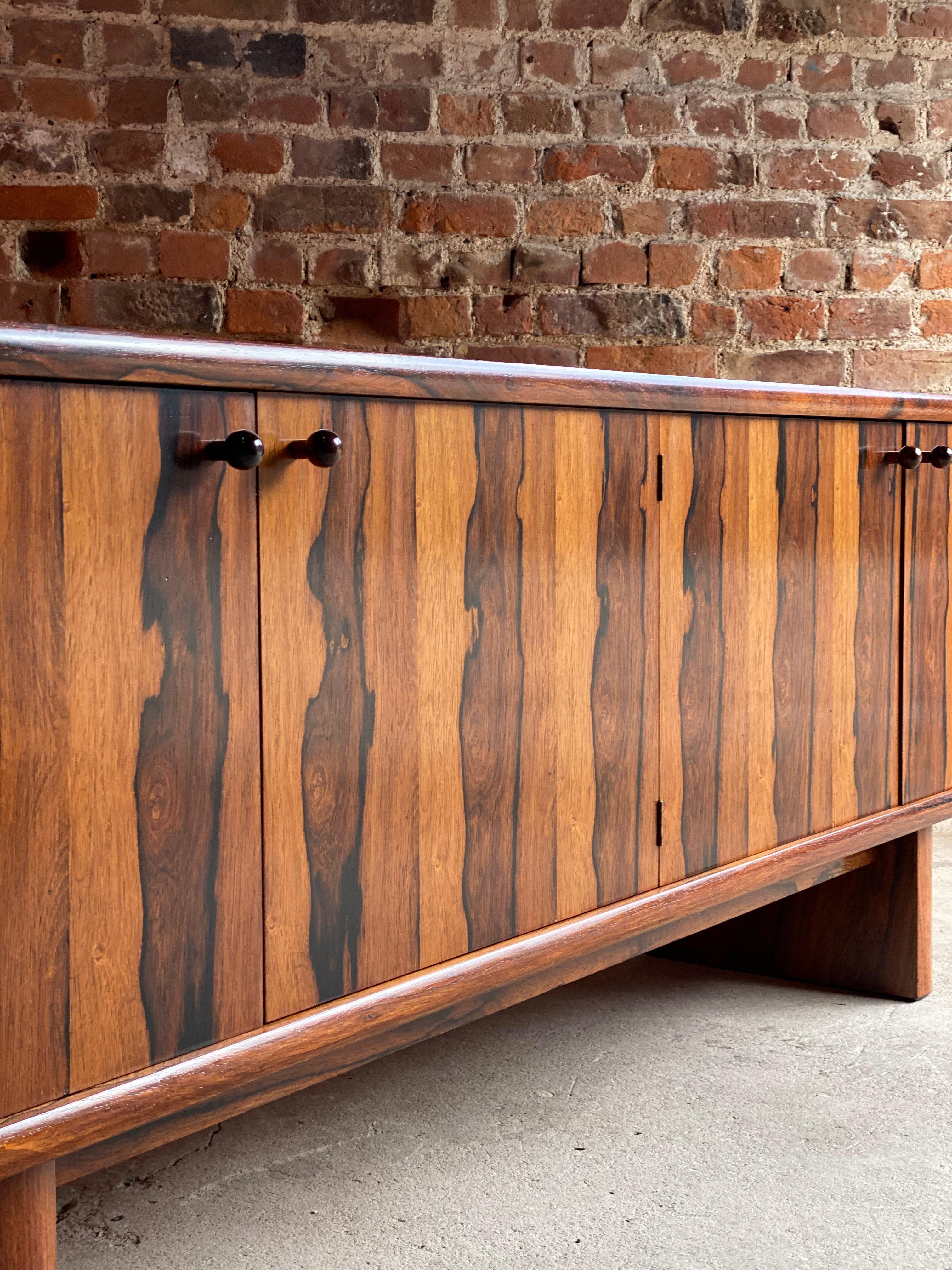 Gordon Russell Marlow Range Palisander Anrichte von Martin Hall 1970 Nr. 2 (Rosenholz)