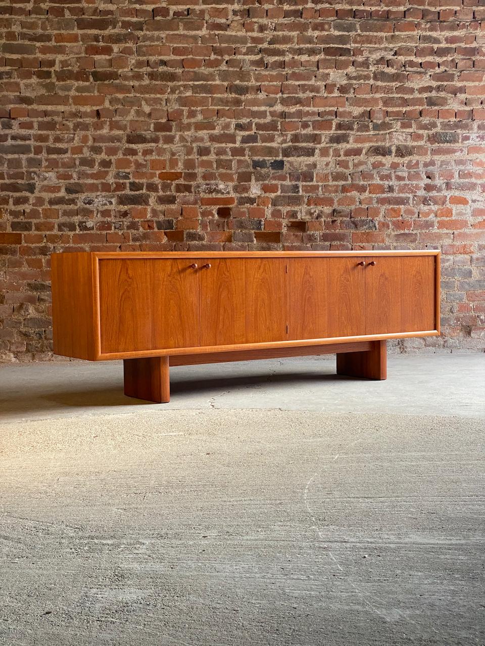 Gordon Russell Marlow Teak Sideboard by Martin Hall, 1972 4