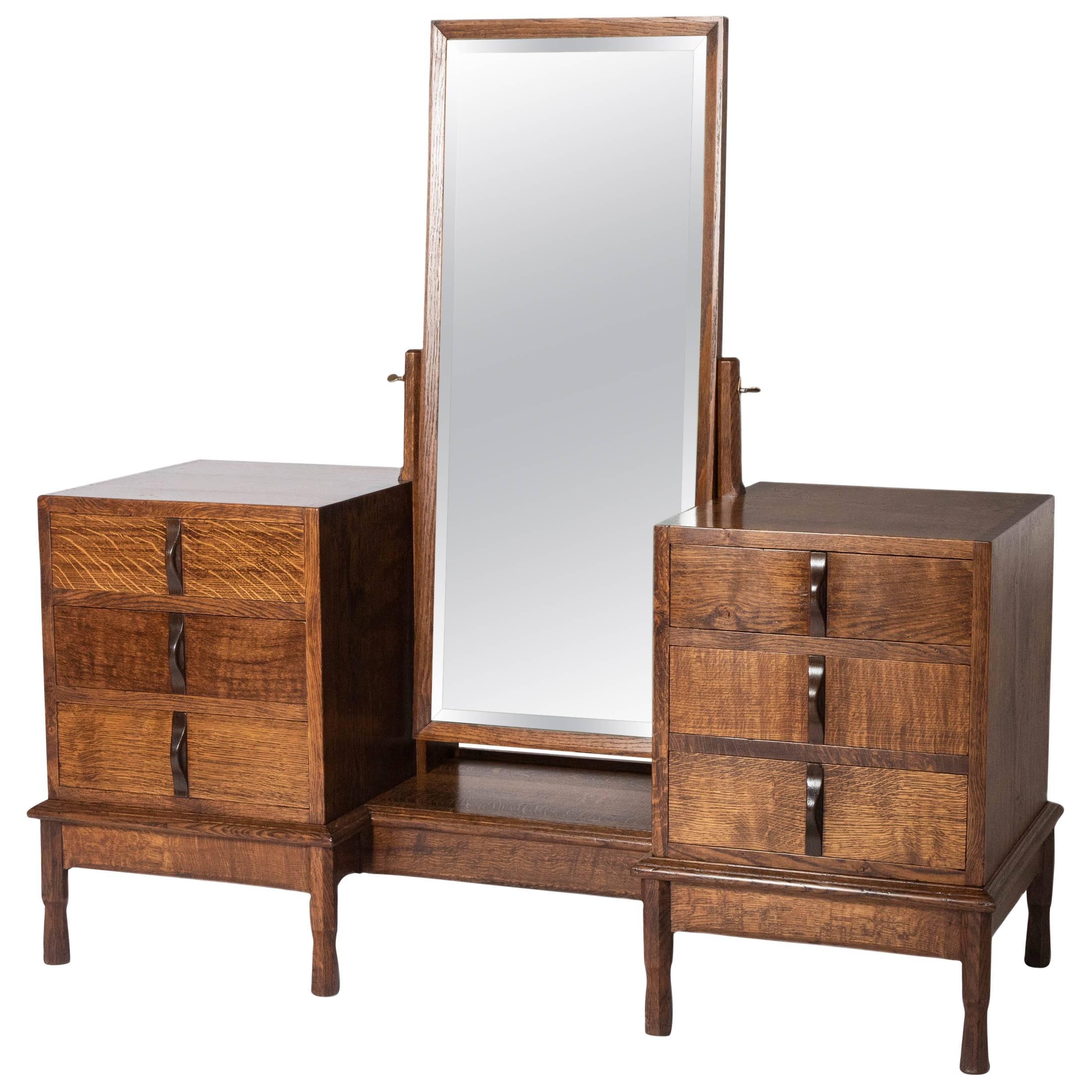 Gordon Russell Oak Dressing Table with Large Mirror, England, circa 1928 For Sale