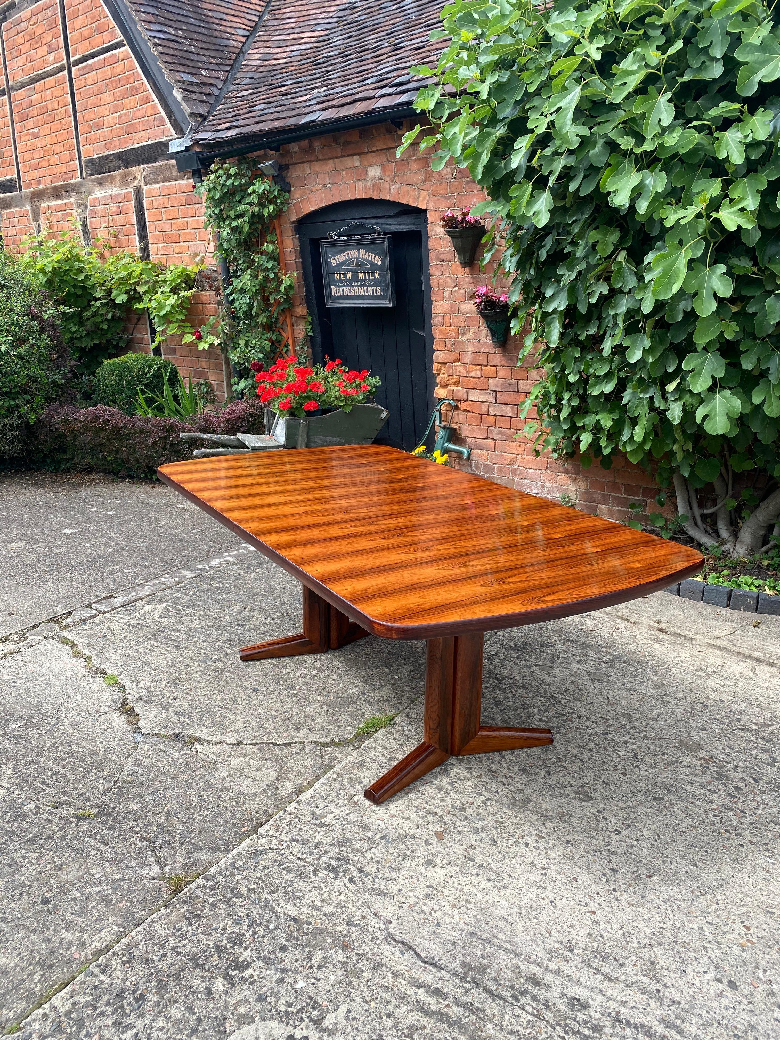 Gordon Russell Rio Rosewood Dining Table by Martin Hall Marwood Range, 1970 1
