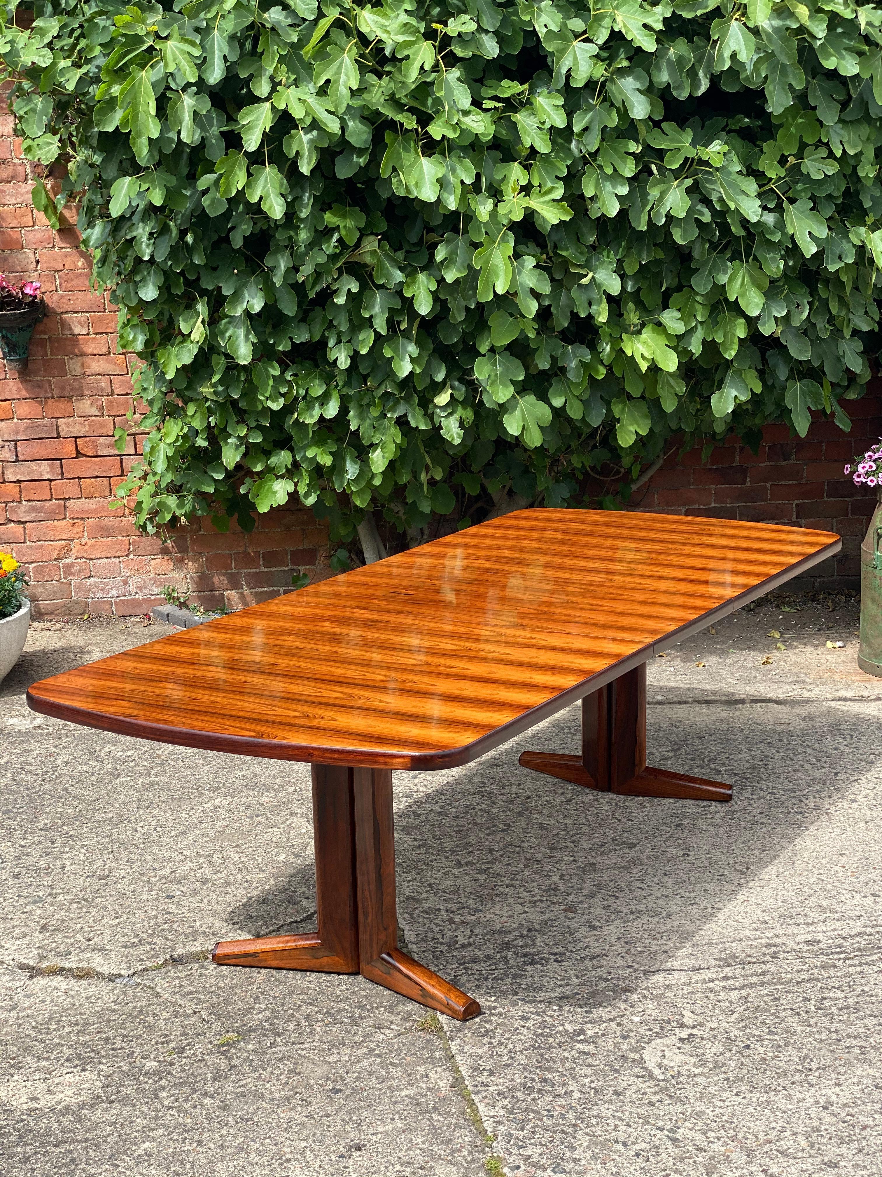 Mid-Century Modern Gordon Russell Rio Rosewood Dining Table by Martin Hall Marwood Range, 1970