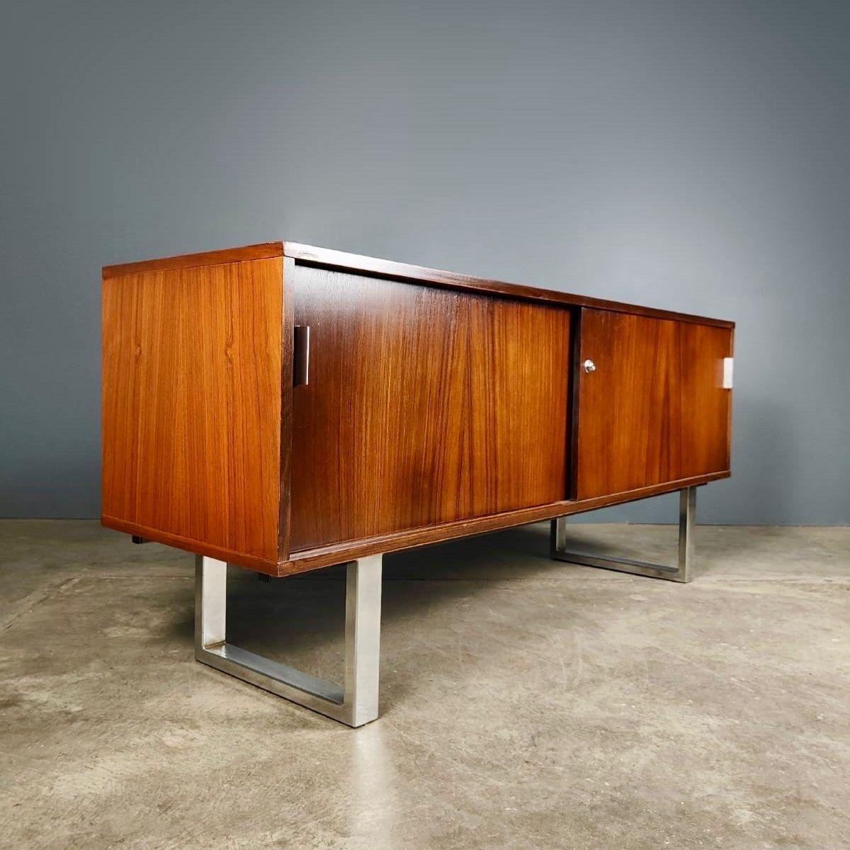 gordon russell furniture