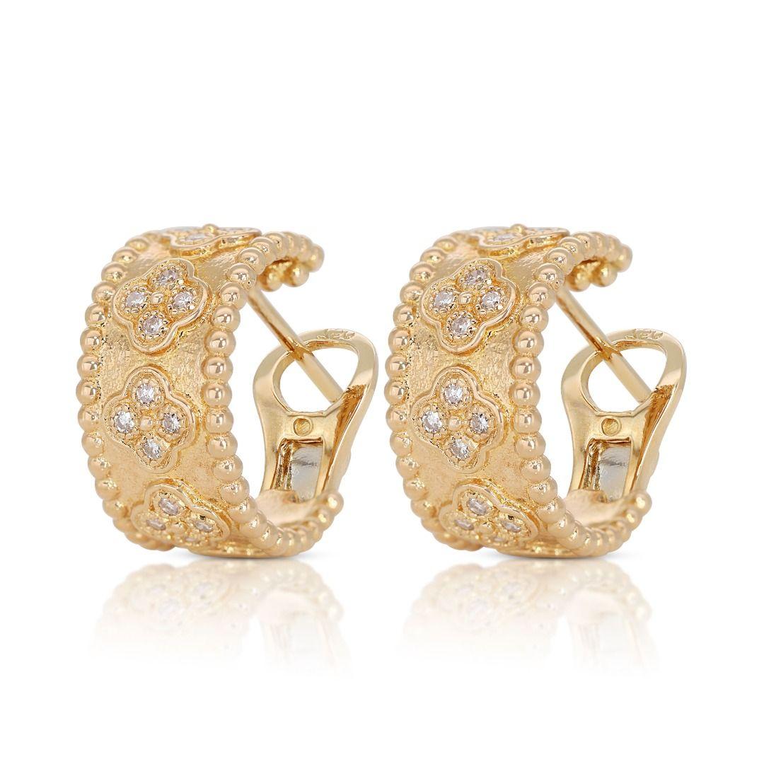 Gorgeous 0.20ct Diamond Plug Earrings in 18k Yellow Gold In New Condition In רמת גן, IL