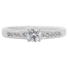 Gorgeous 0.28 carat Natural Diamond Engagement Ring in 18K White Gold