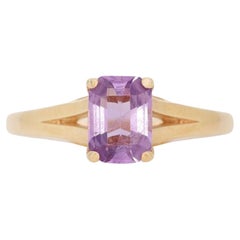 Superbe bague en or jaune 18 carats sertie d'une améthyste de 0,90 carat