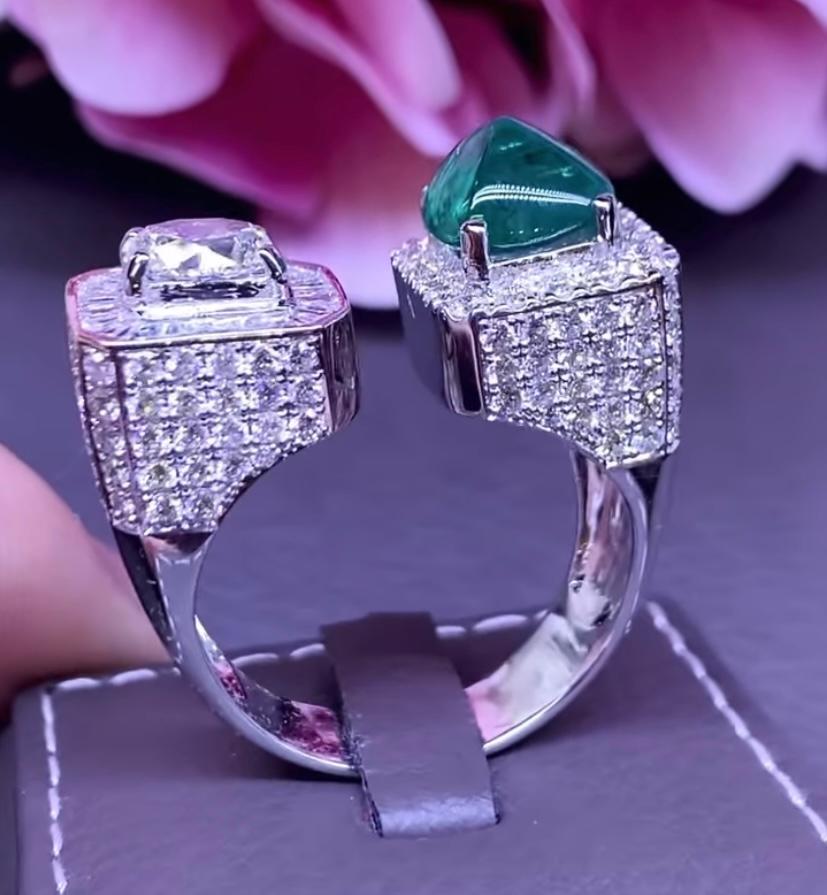 Women's AIG Certified 5.31 Ct Zambia Emerald GIA 1 Ct Diamond 18K Gold Ring  For Sale