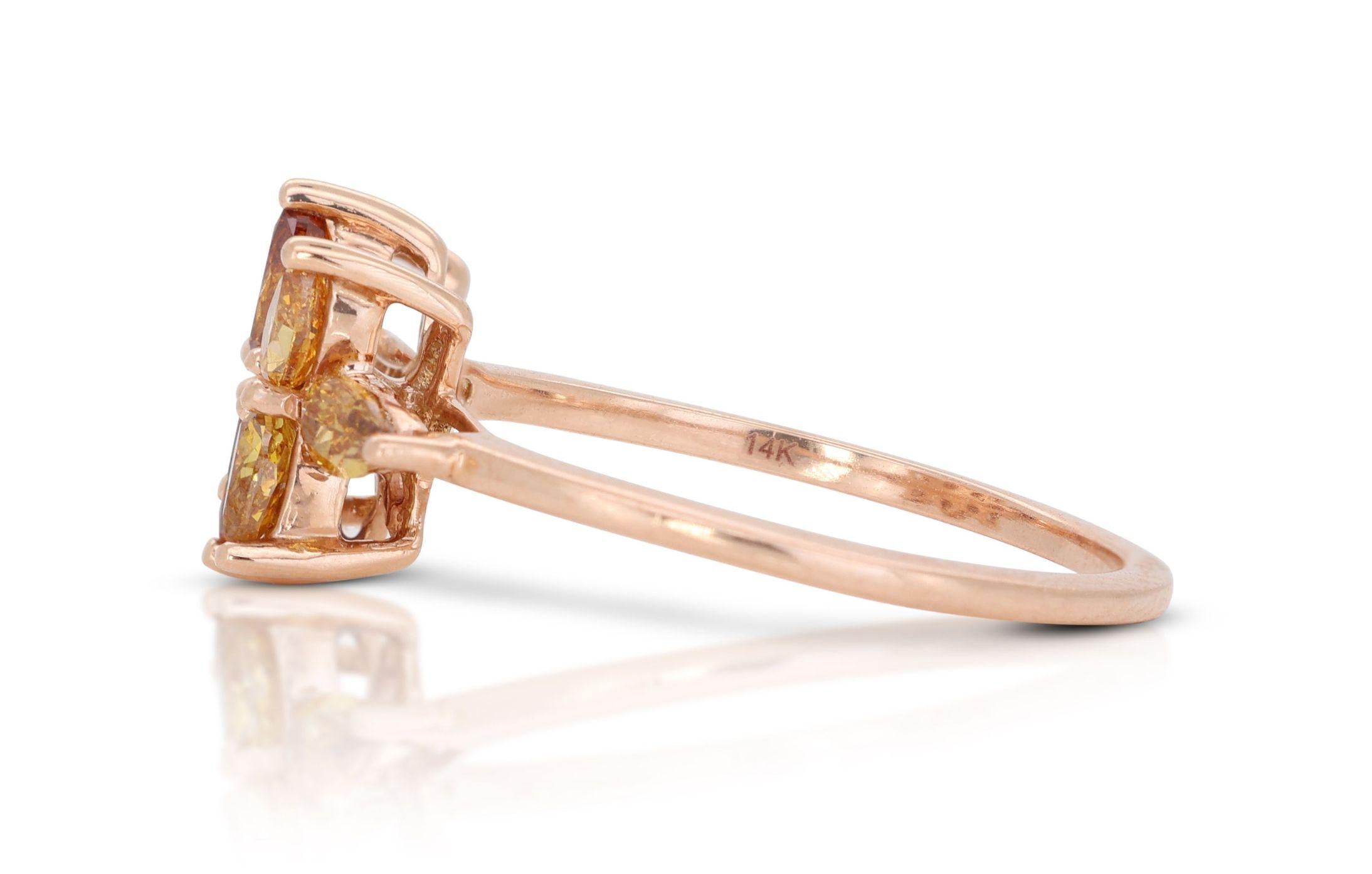 Magnifique bague en or rose 14 carats avec diamants au motif floral de 1,02 carat Pour femmes en vente