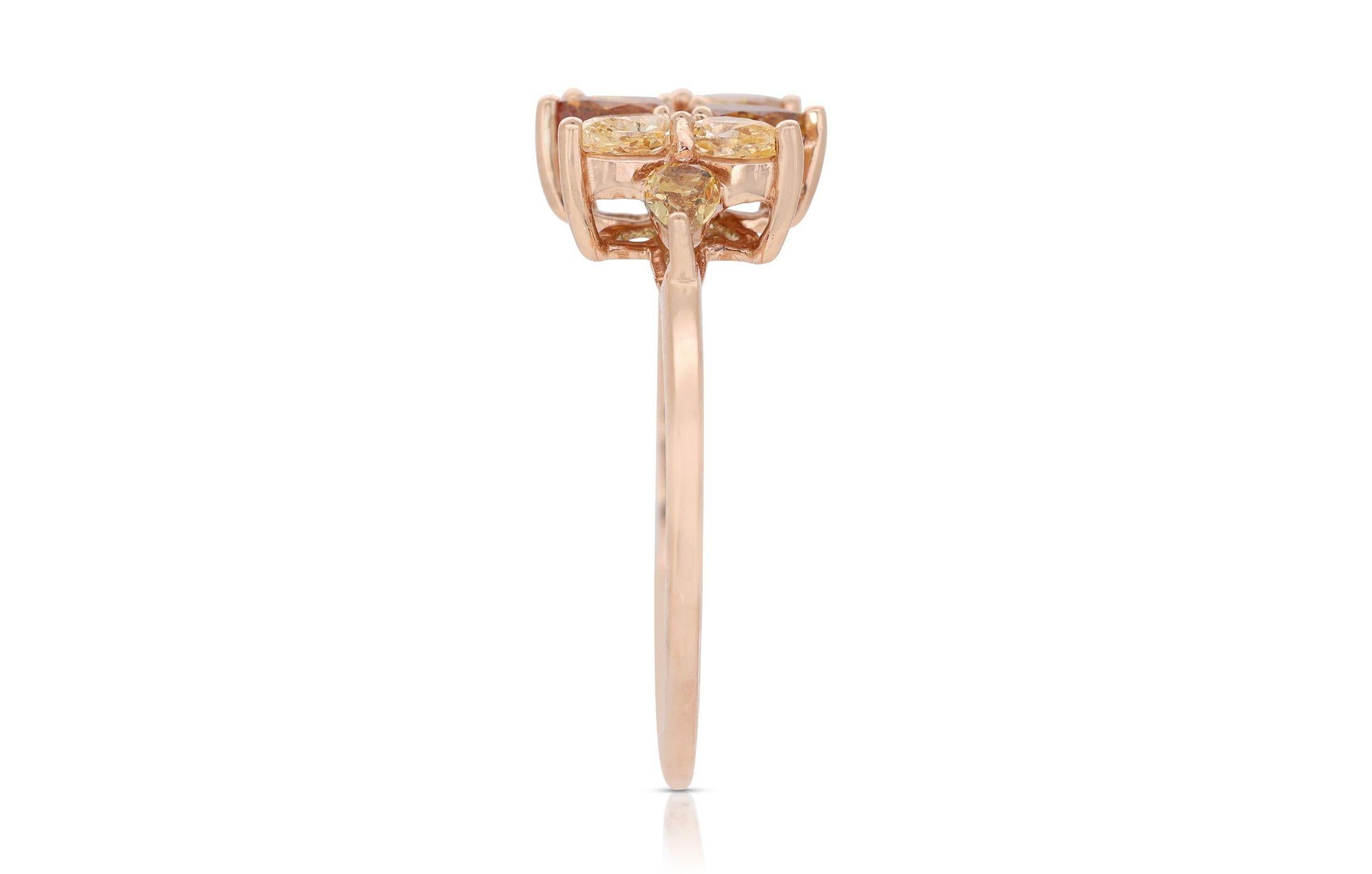 Magnifique bague en or rose 14 carats avec diamants au motif floral de 1,02 carat en vente 2