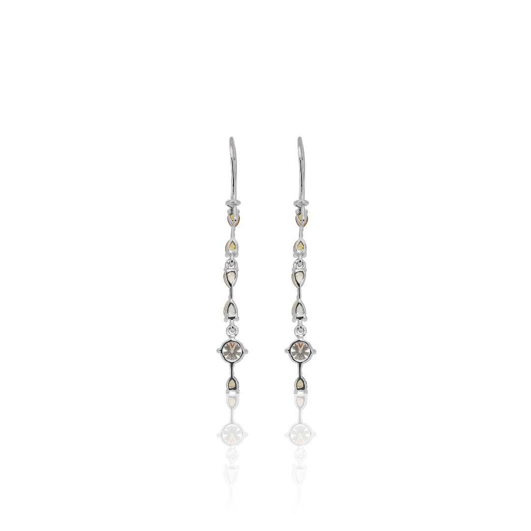 Gorgeous 1.02ct. Round Brilliant Drop Diamond Earrings For Sale 2