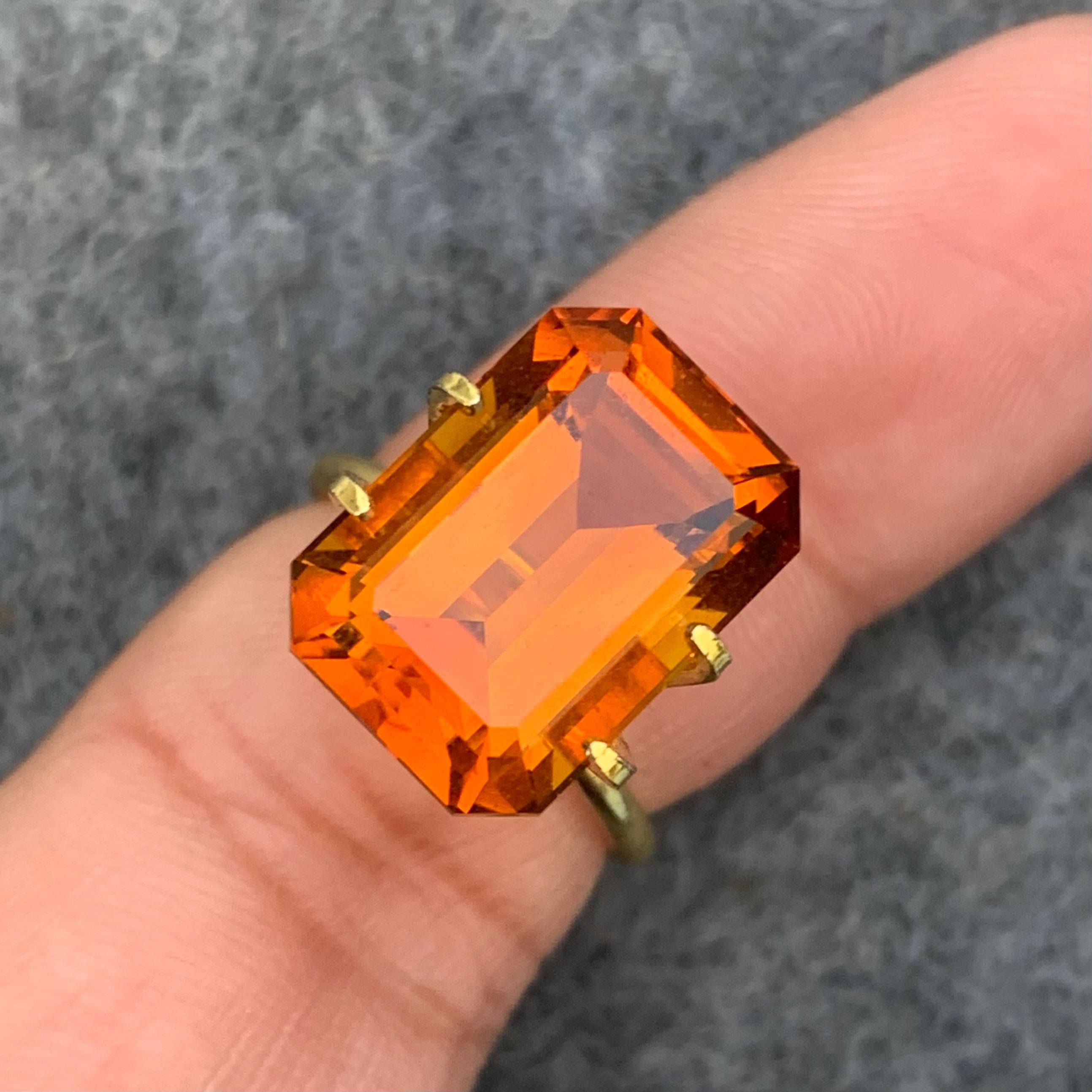 Splendido Citrino arancione mandarino sfuso da 10,35 carati a forma di smeraldo 6
